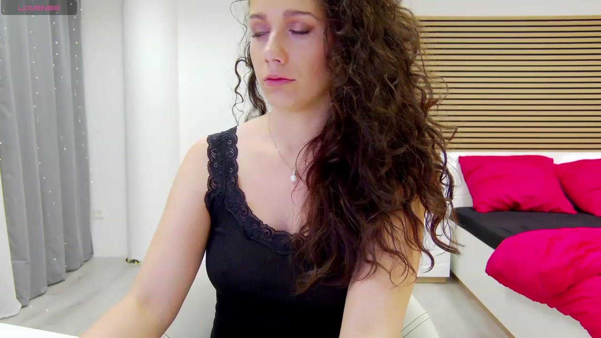 Gallery image thumbnail from Squirrel_MFC's myfreecams stream on, 09/15/2023, 20:58 image 20 of 20