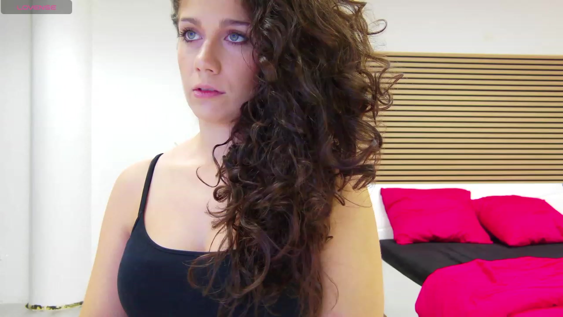 Gallery image thumbnail from Squirrel_MFC's myfreecams stream on, 09/28/2023, 21:41 image 2 of 20