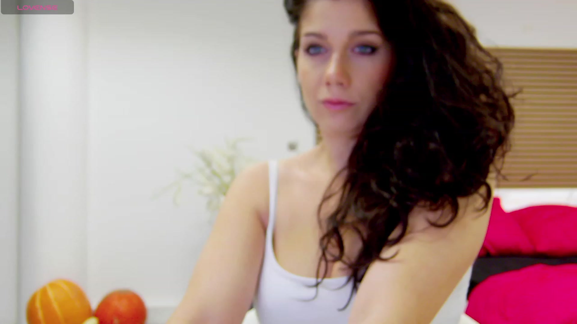 Gallery image thumbnail from Squirrel_MFC's myfreecams stream on, 10/08/2023, 20:17 image 9 of 20
