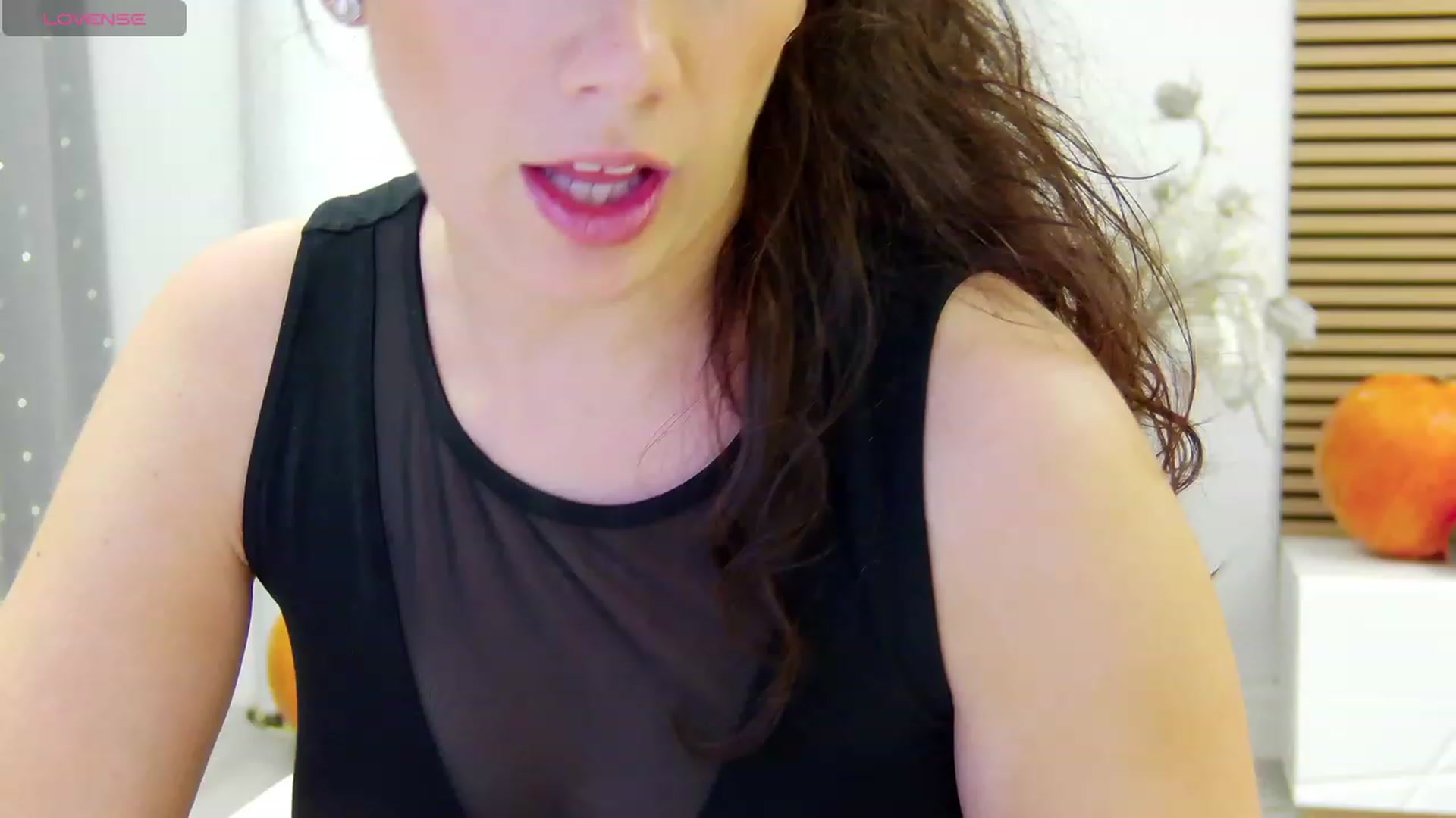Gallery image thumbnail from Squirrel_MFC's myfreecams stream on, 10/31/2023, 21:30 image 18 of 20