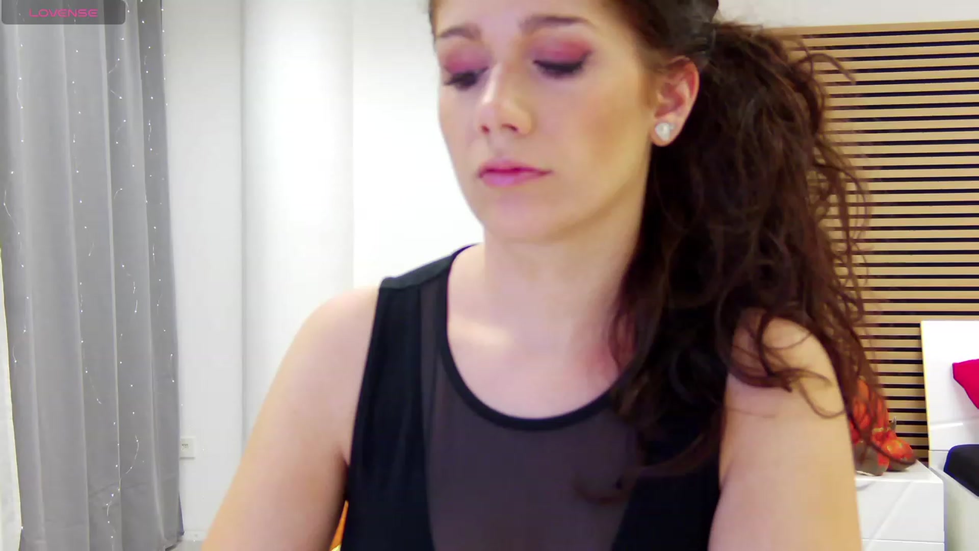 Gallery image thumbnail from Squirrel_MFC's myfreecams stream on, 10/31/2023, 21:30 image 2 of 20