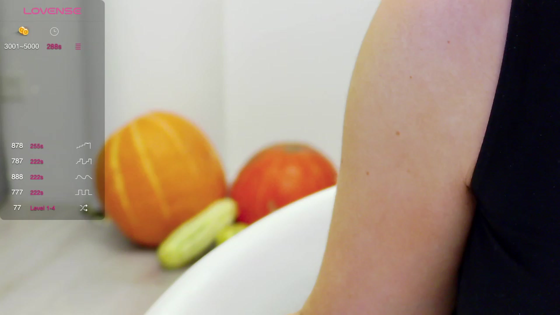 Gallery image thumbnail from Squirrel_MFC's myfreecams stream on, 10/31/2023, 22:51 image 15 of 20