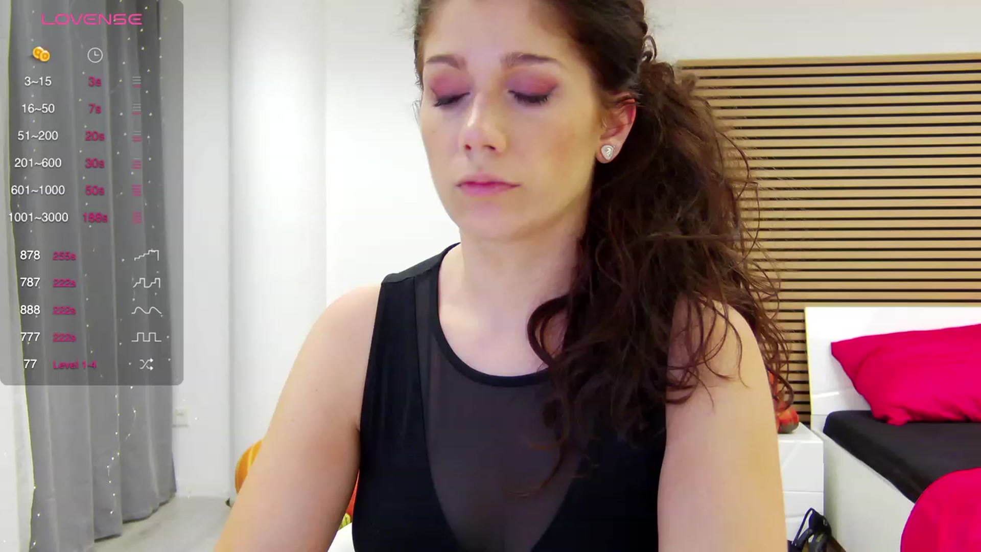 Gallery image thumbnail from Squirrel_MFC's myfreecams stream on, 10/31/2023, 22:51 image 4 of 20