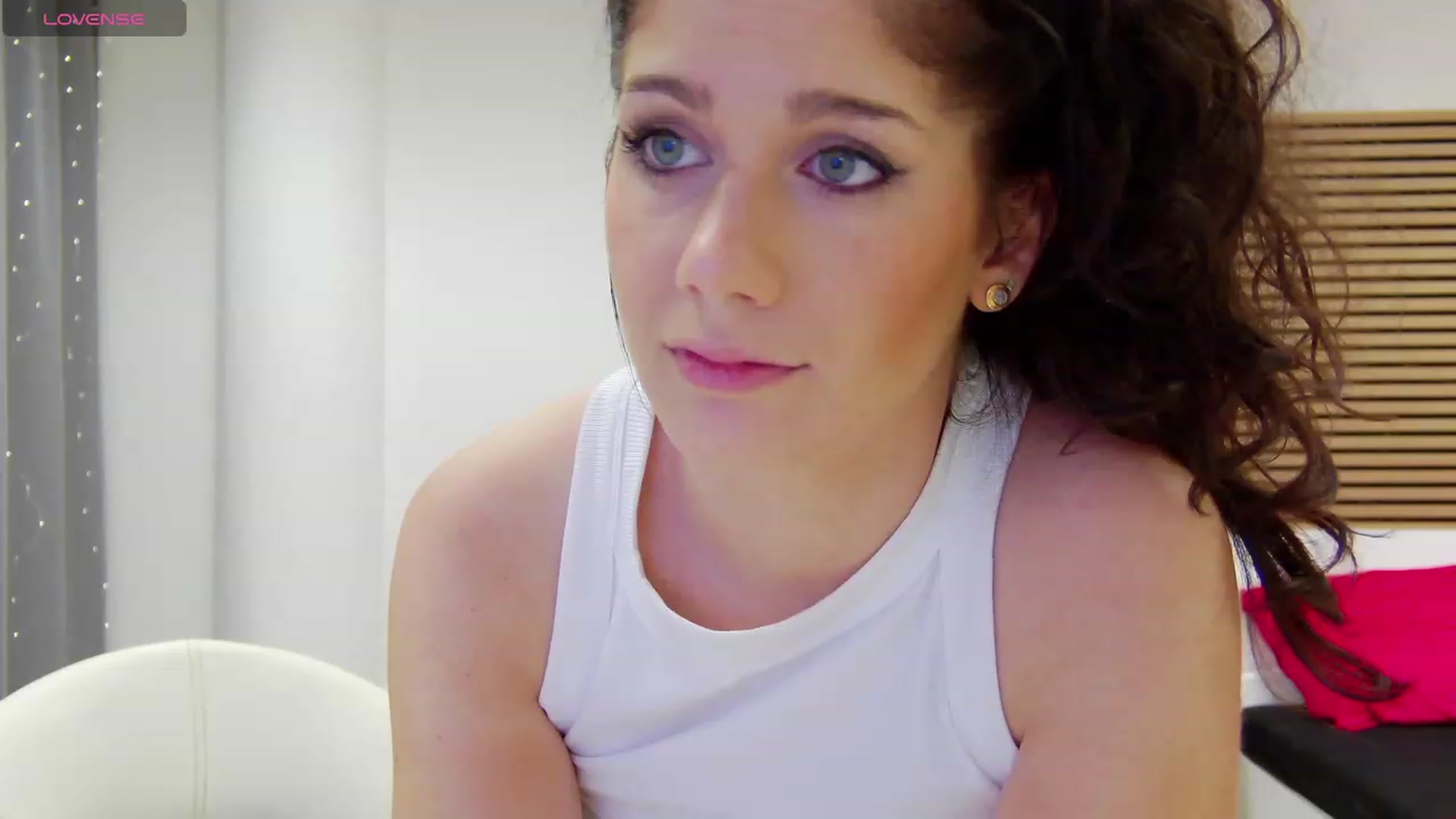 Gallery image thumbnail from Squirrel_MFC's myfreecams stream on, 11/04/2023, 24:24 image 10 of 20