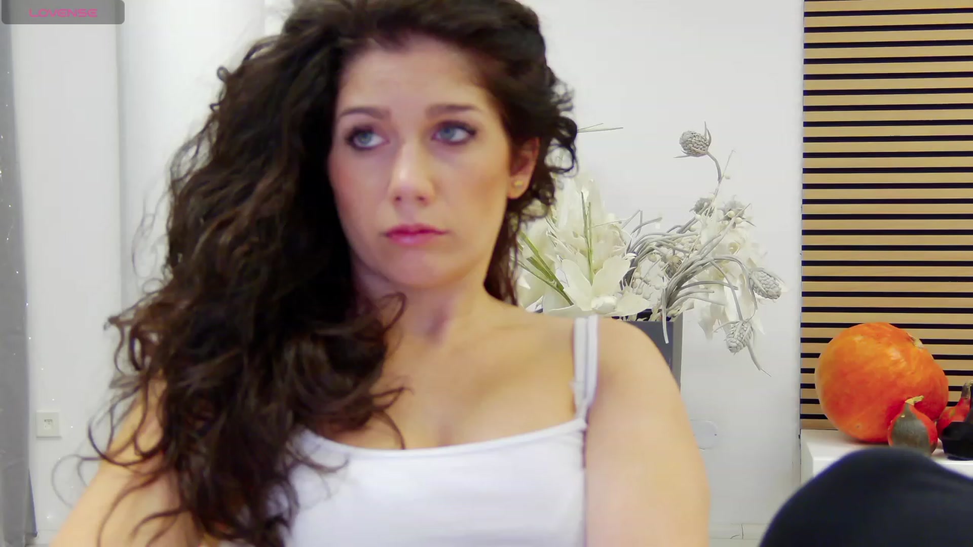 Gallery image thumbnail from Squirrel_MFC's myfreecams stream on, 11/04/2023, 22:53 image 18 of 20