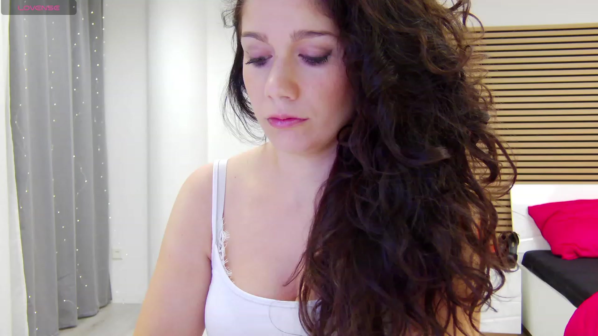 Gallery image thumbnail from Squirrel_MFC's myfreecams stream on, 11/04/2023, 22:53 image 10 of 20