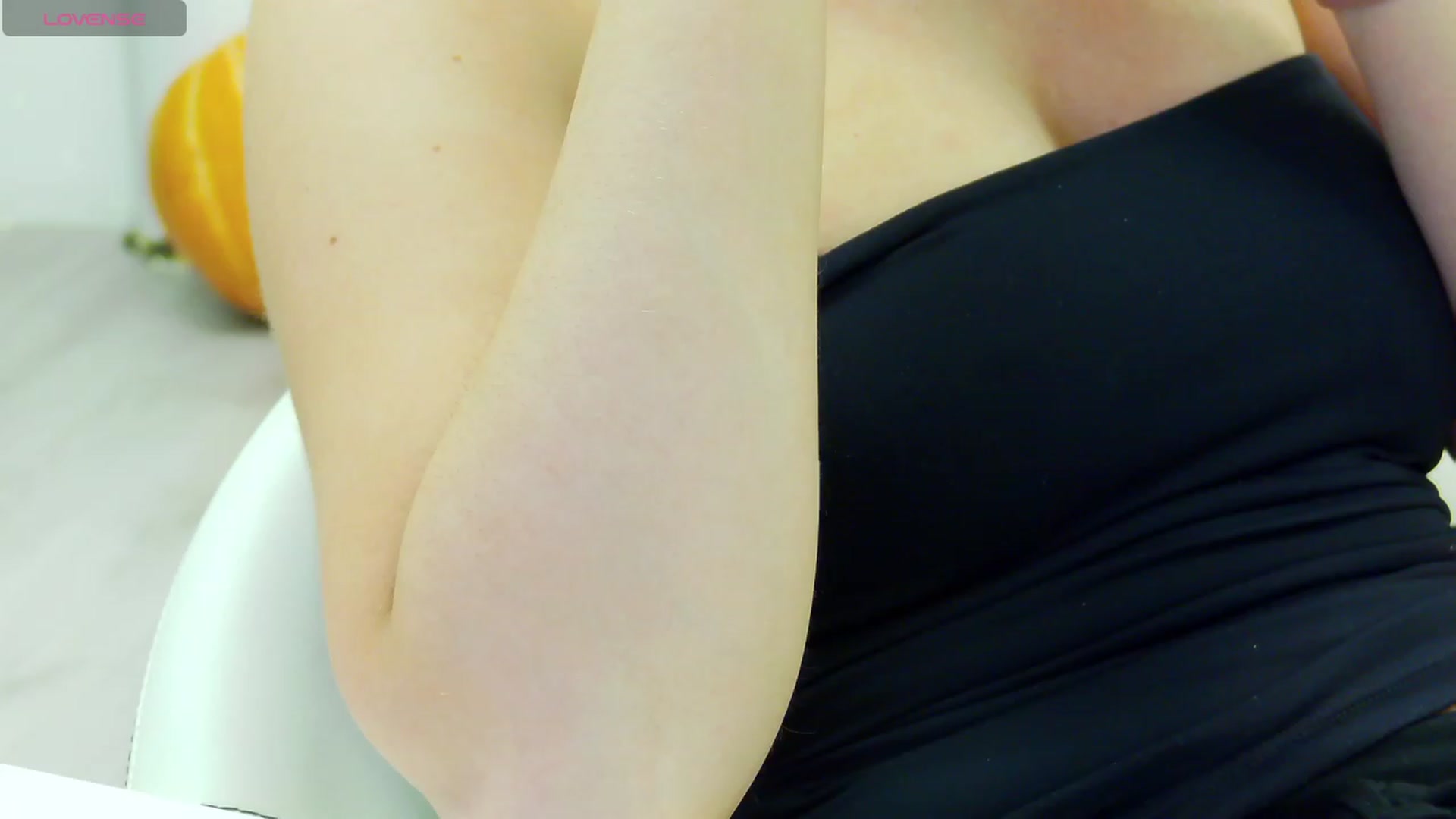 Gallery image thumbnail from Squirrel_MFC's myfreecams stream on, 11/06/2023, 22:39 image 20 of 20