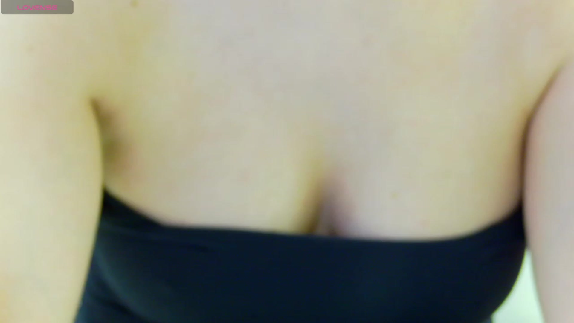 Gallery image thumbnail from Squirrel_MFC's myfreecams stream on, 11/06/2023, 22:39 image 15 of 20