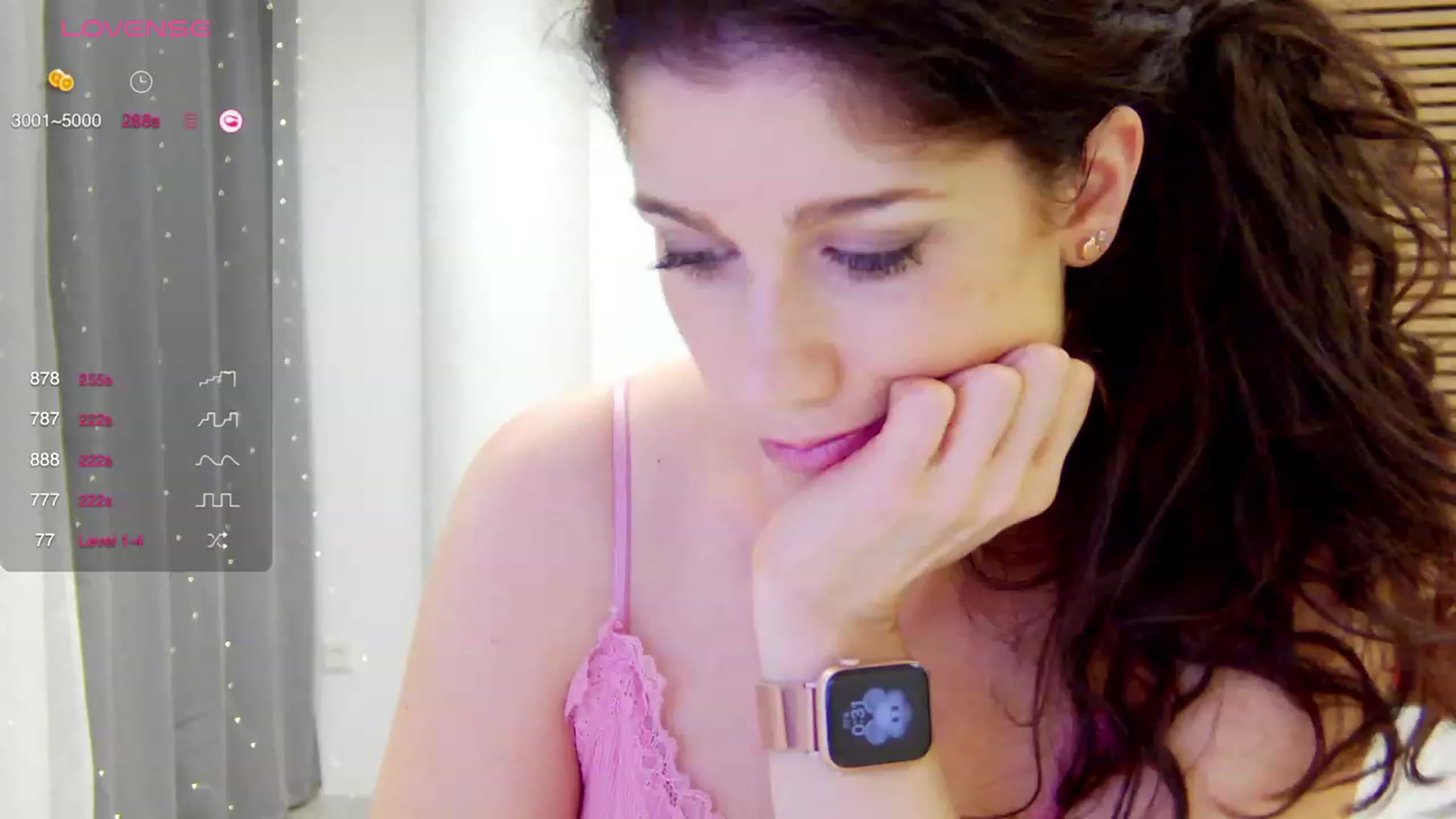Gallery image thumbnail from Squirrel_MFC's myfreecams stream on, 11/09/2023, 24:05 image 18 of 20