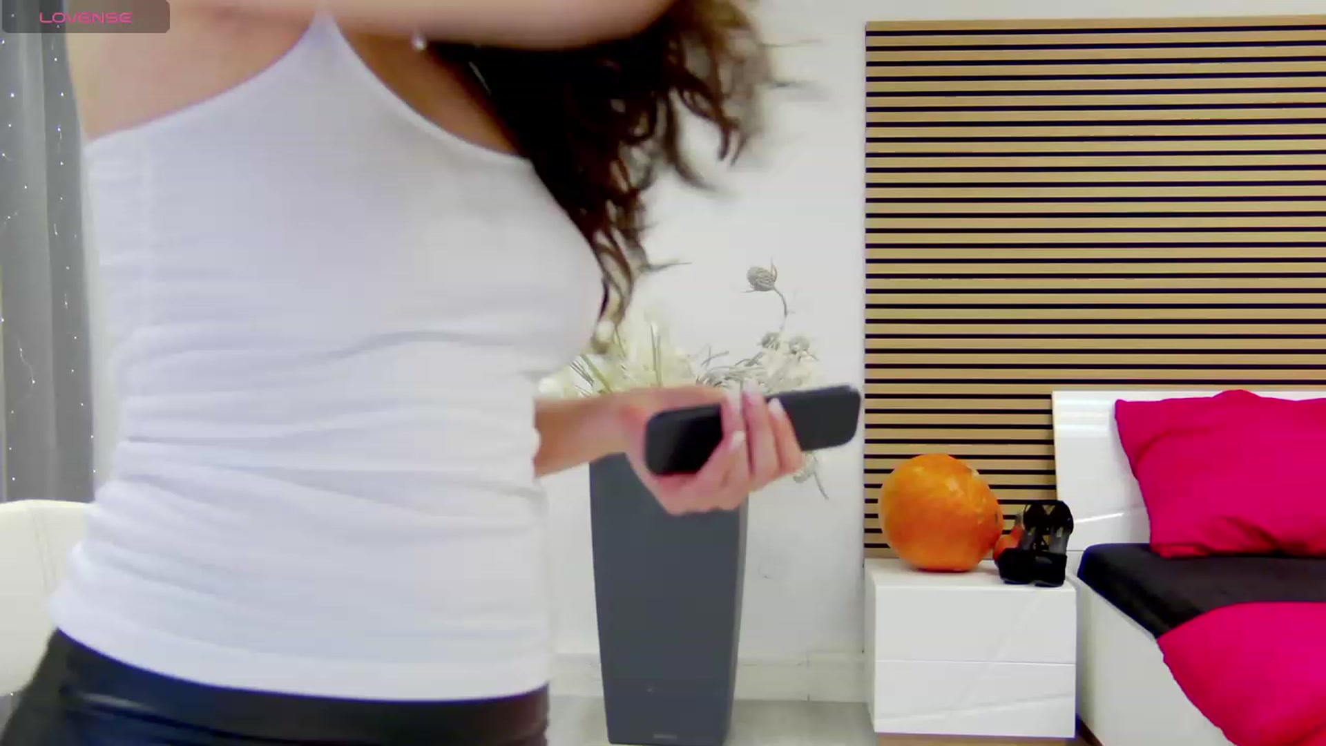 Gallery image thumbnail from Squirrel_MFC's myfreecams stream on, 11/12/2023, 21:50 image 17 of 20