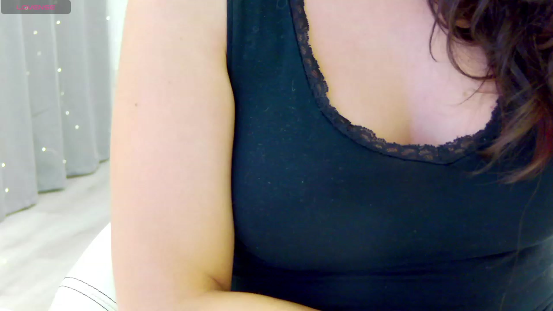 Gallery image thumbnail from Squirrel_MFC's myfreecams stream on, 11/15/2023, 24:02 image 3 of 20