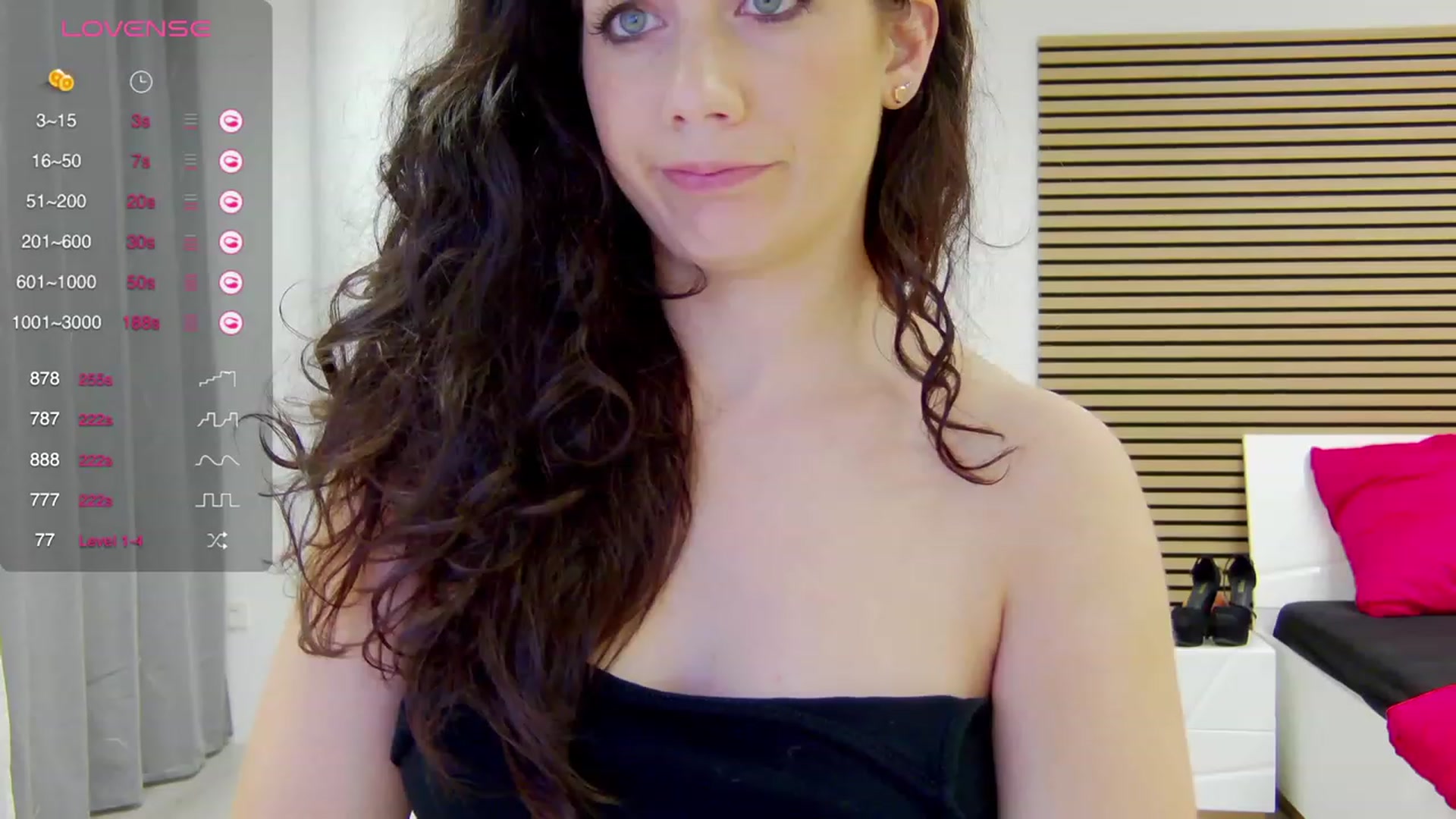 Gallery image thumbnail from Squirrel_MFC's myfreecams stream on, 11/20/2023, 23:30 image 14 of 20