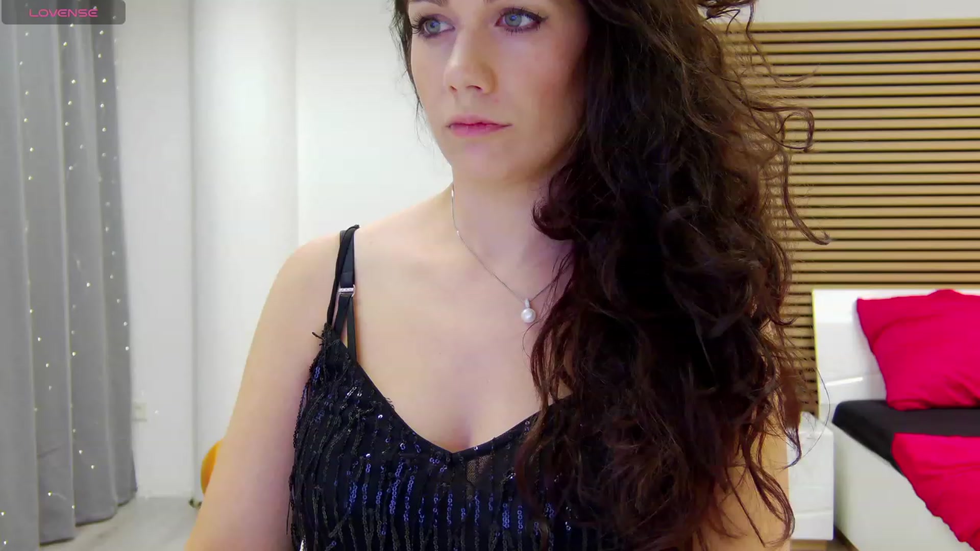 Gallery image thumbnail from Squirrel_MFC's myfreecams stream on, 11/24/2023, 01:12 image 12 of 20