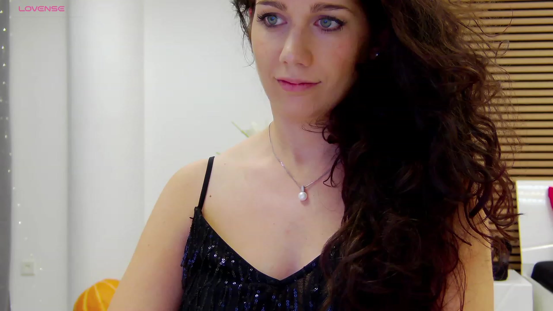 Gallery image thumbnail from Squirrel_MFC's myfreecams stream on, 11/24/2023, 02:04 image 15 of 20