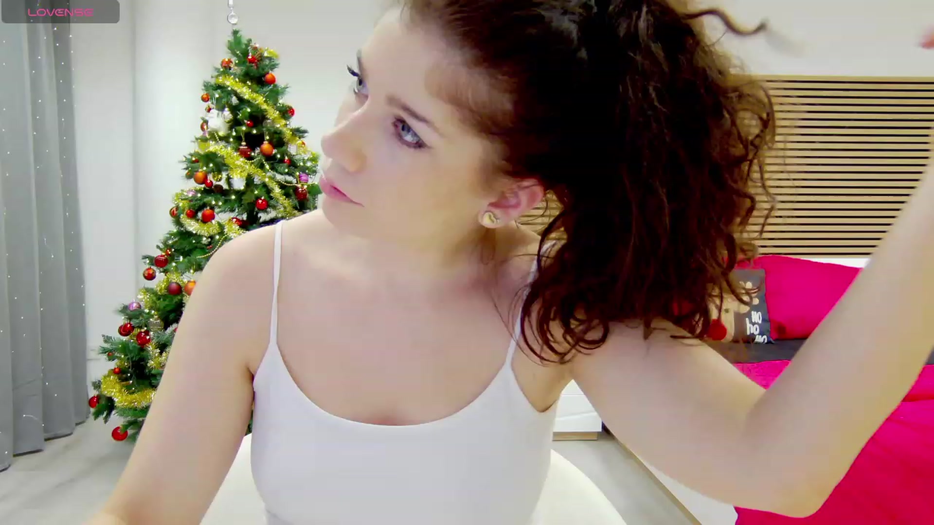 Gallery image thumbnail from Squirrel_MFC's myfreecams stream on, 12/14/2023, 23:24 image 19 of 20