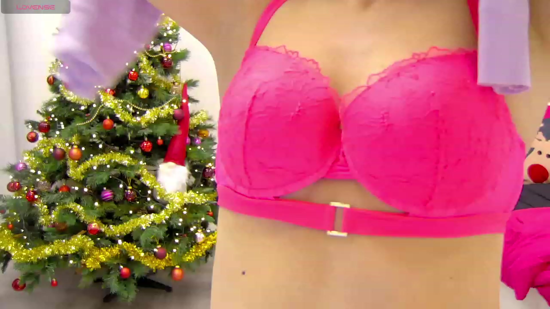 Gallery image thumbnail from Squirrel_MFC's myfreecams stream on, 12/30/2023, 23:52 image 3 of 20