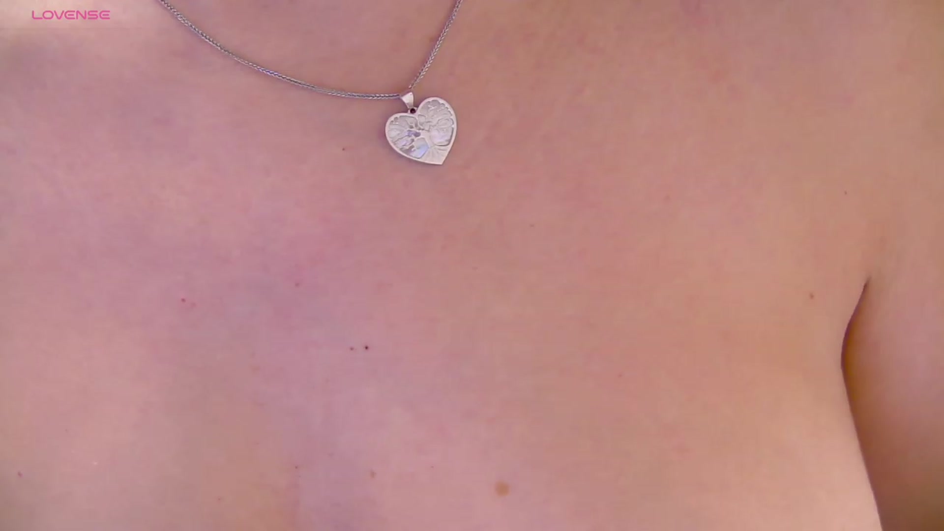 Gallery image thumbnail from Squirrel_MFC's myfreecams stream on, 01/07/2024, 23:26 image 16 of 20