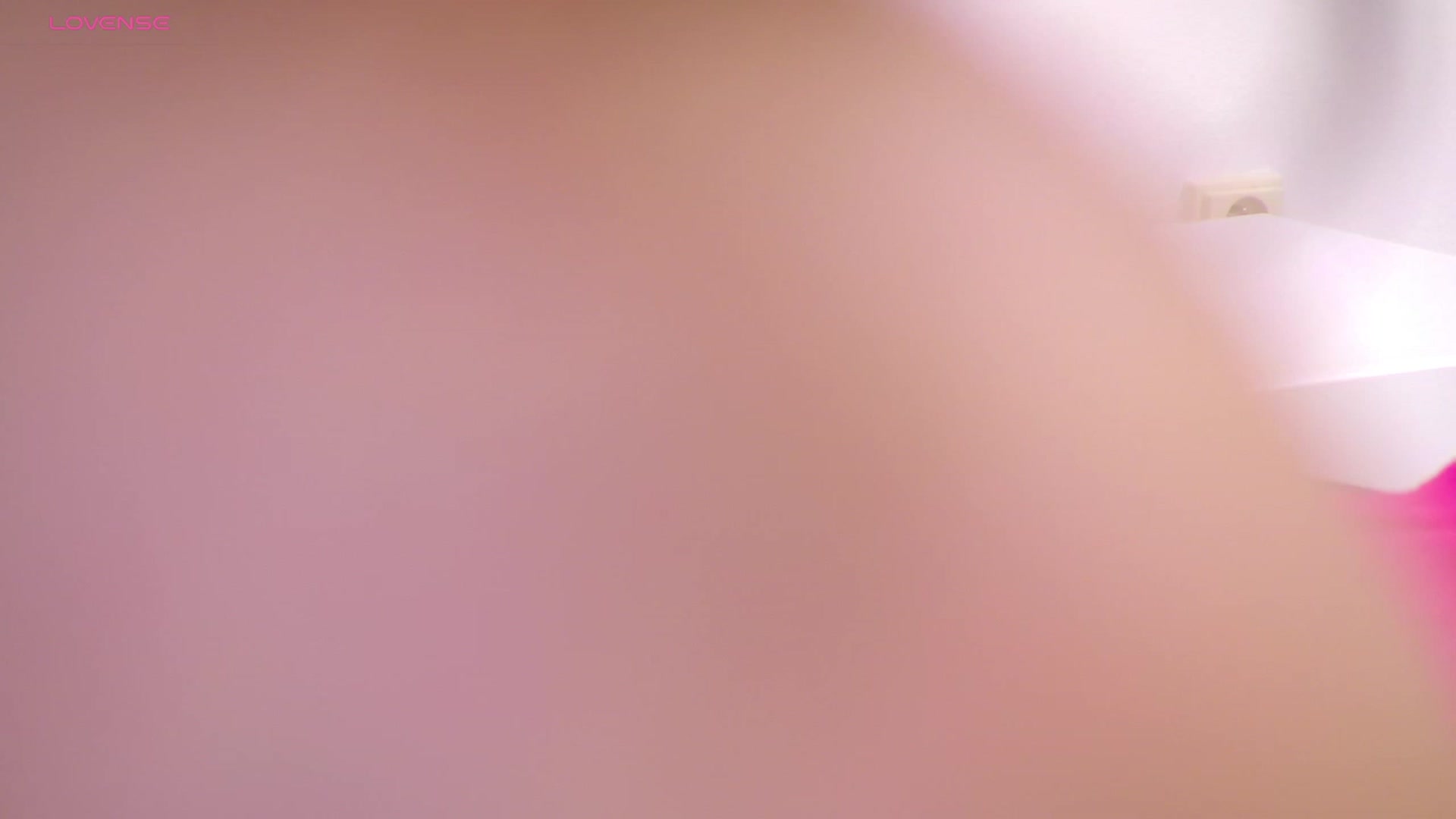 Gallery image thumbnail from Squirrel_MFC's myfreecams stream on, 02/27/2024, 22:32 image 13 of 20