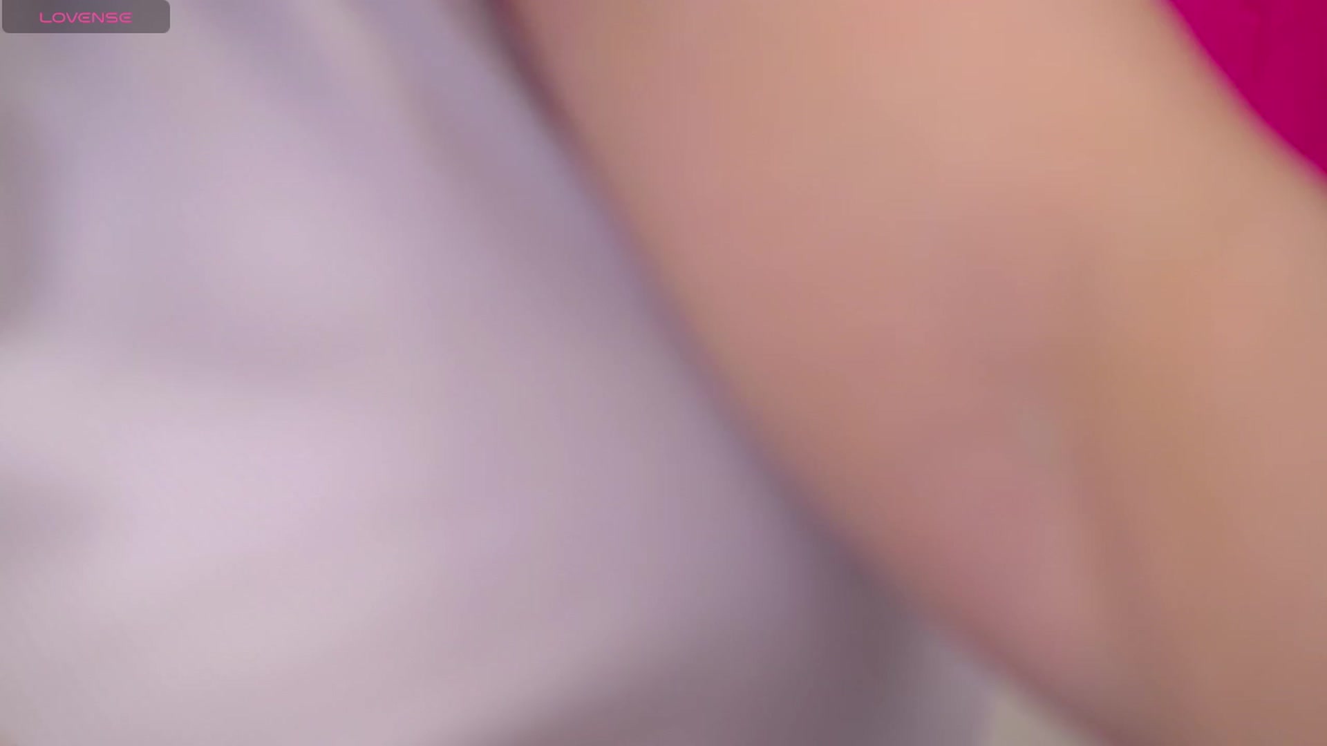 Gallery image thumbnail from Squirrel_MFC's myfreecams stream on, 04/09/2024, 21:46 image 18 of 20