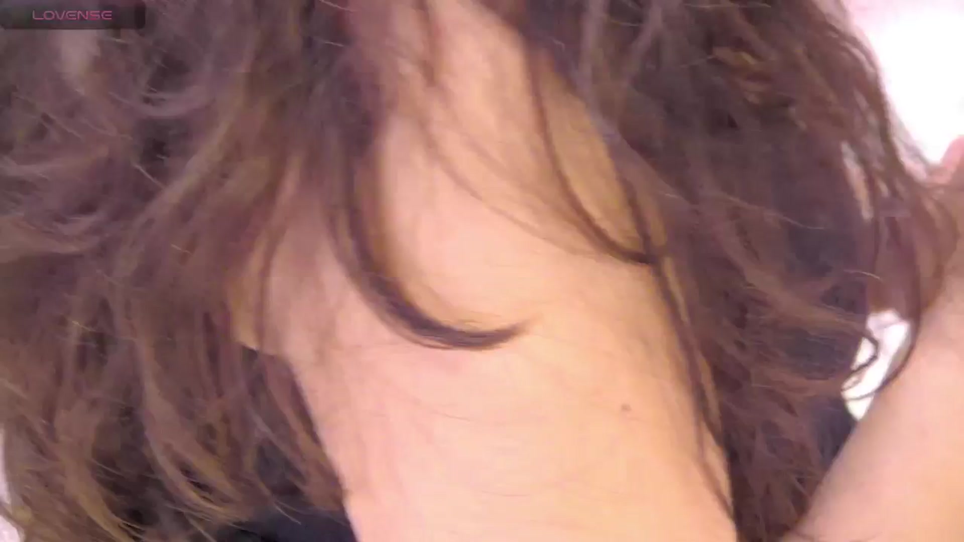 Gallery image thumbnail from Squirrel_MFC's myfreecams stream on, 05/20/2024, 23:28 image 12 of 20