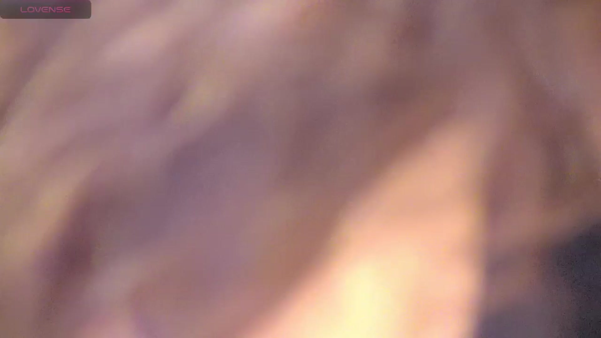 Gallery image thumbnail from Squirrel_MFC's myfreecams stream on, 06/08/2024, 24:06 image 16 of 20