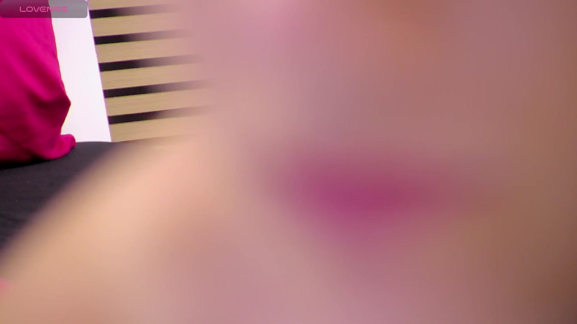 Gallery image thumbnail from Squirrel_MFC's myfreecams stream on, 06/23/2024, 01:30 image 18 of 20
