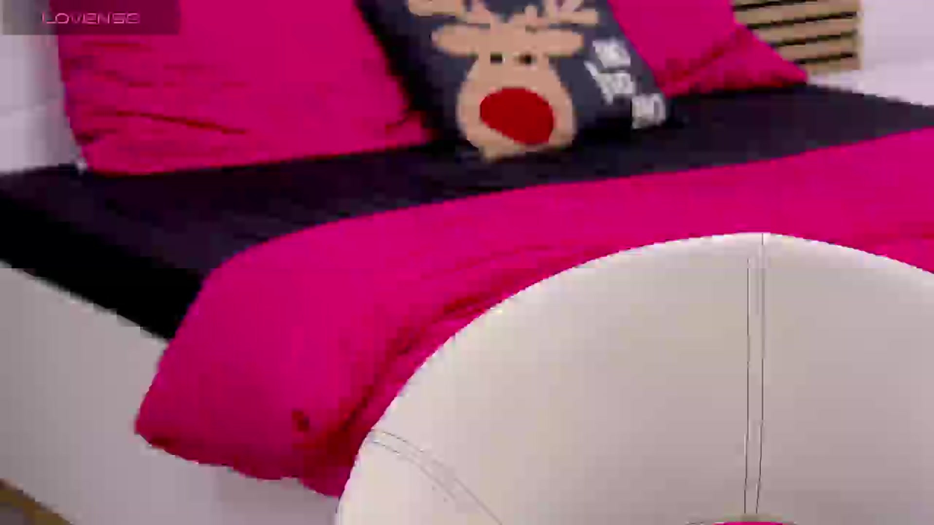 Gallery image thumbnail from Squirrel_MFC's myfreecams stream on, 08/27/2024, 21:26 image 20 of 20