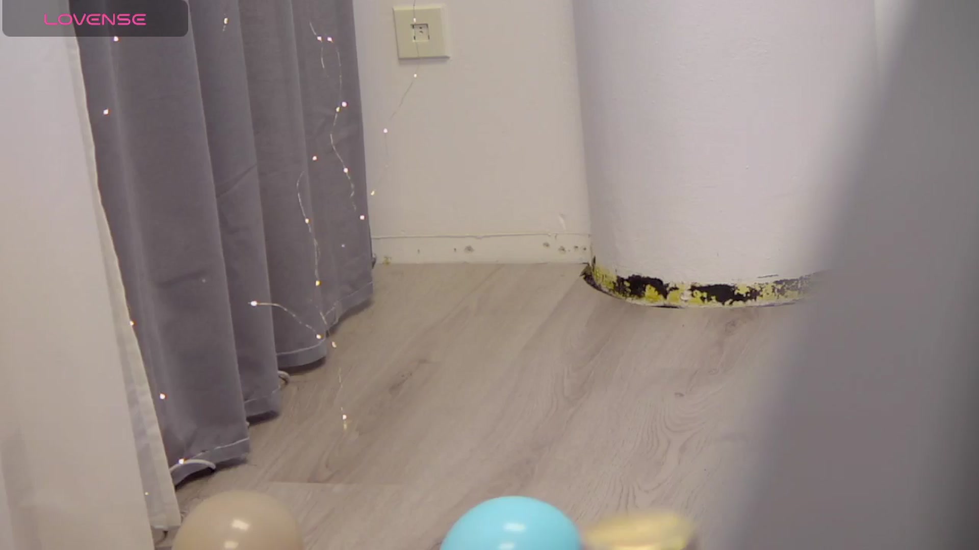 Gallery image thumbnail from Squirrel_MFC's myfreecams stream on, 09/29/2024, 08:52 image 7 of 20
