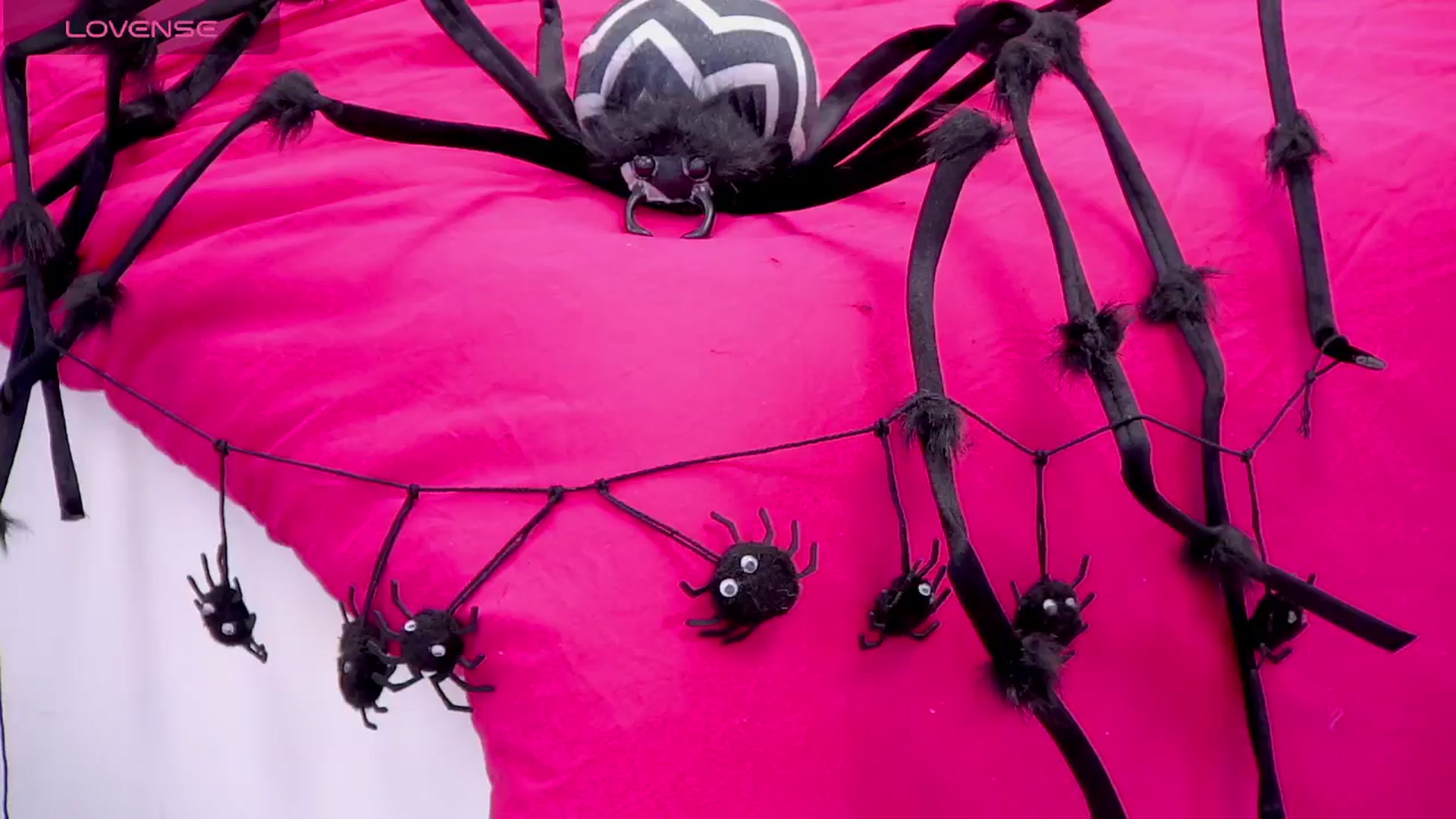 Gallery image thumbnail from Squirrel_MFC's myfreecams stream on, 10/30/2024, 09:42 image 16 of 20