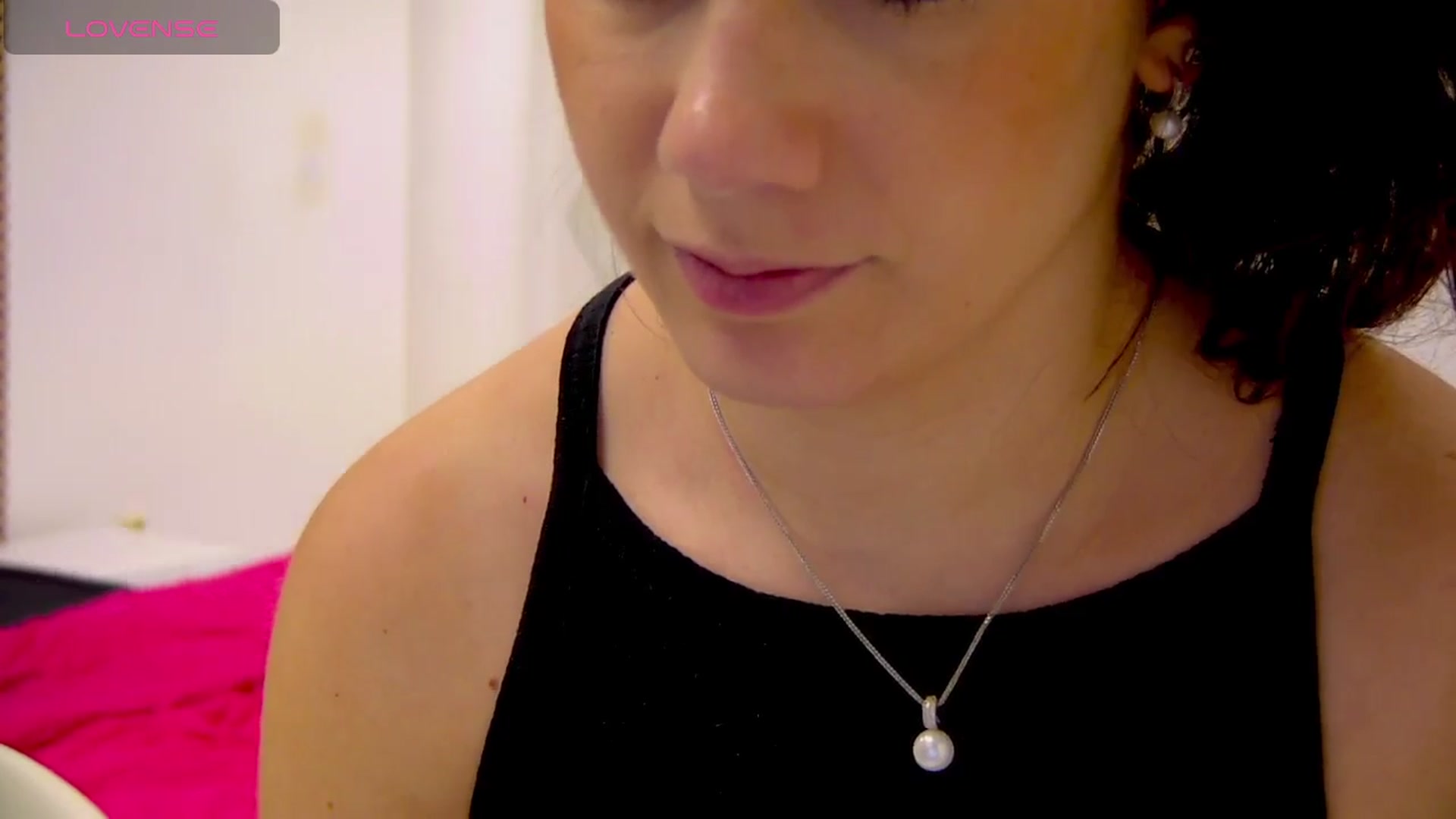 Gallery image thumbnail from Squirrel_MFC's myfreecams stream on, 11/28/2024, 19:00 image 7 of 20
