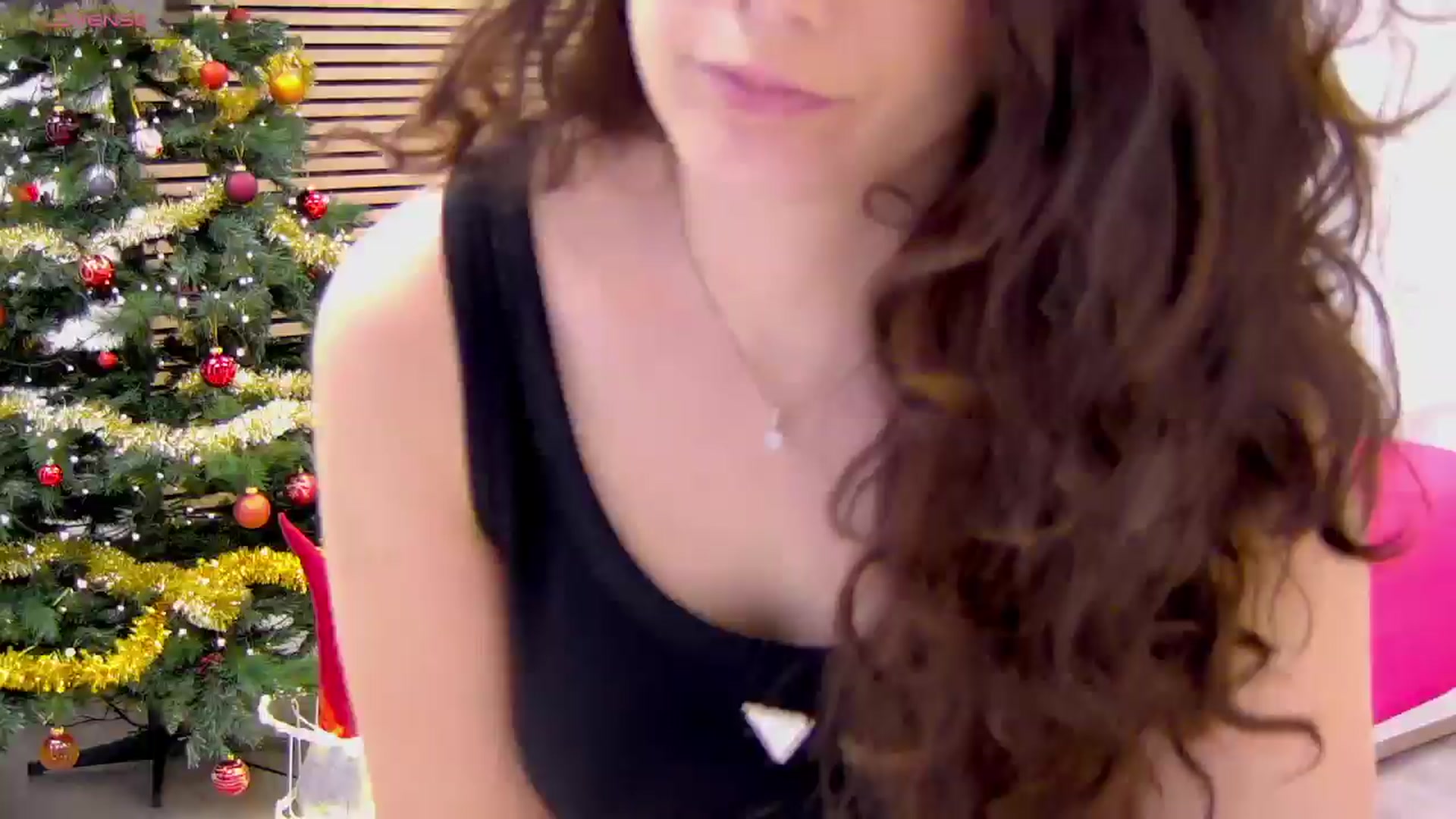 Gallery image thumbnail from Squirrel_MFC's myfreecams stream on, 12/03/2024, 08:40 image 20 of 20