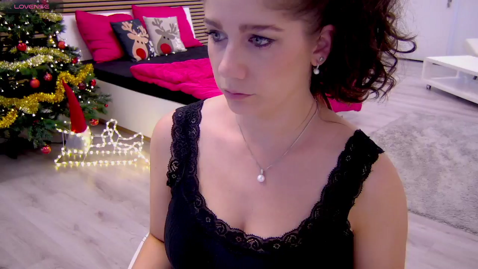 Gallery image thumbnail from Squirrel_MFC's myfreecams stream on, 12/05/2024, 10:51 image 2 of 20