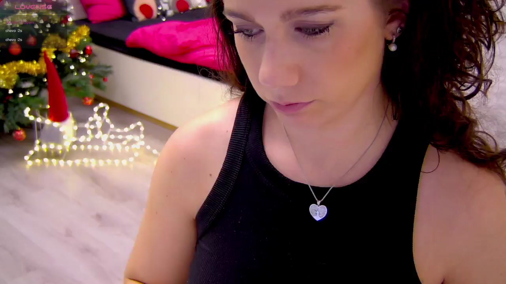 Gallery image thumbnail from Squirrel_MFC's myfreecams stream on, 12/08/2024, 19:11 image 10 of 20