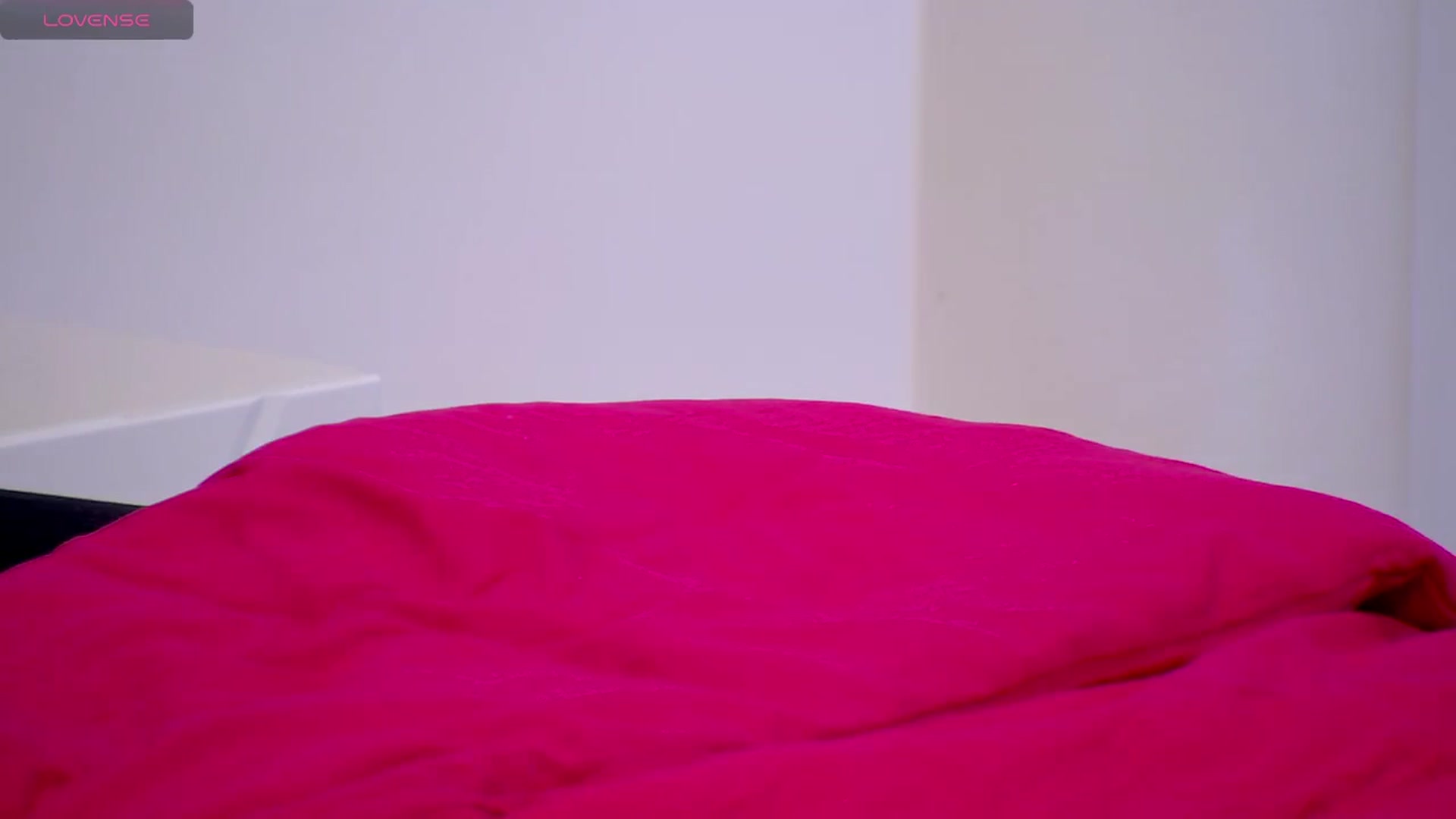Gallery image thumbnail from Squirrel_MFC's myfreecams stream on, 12/20/2024, 13:27 image 6 of 20