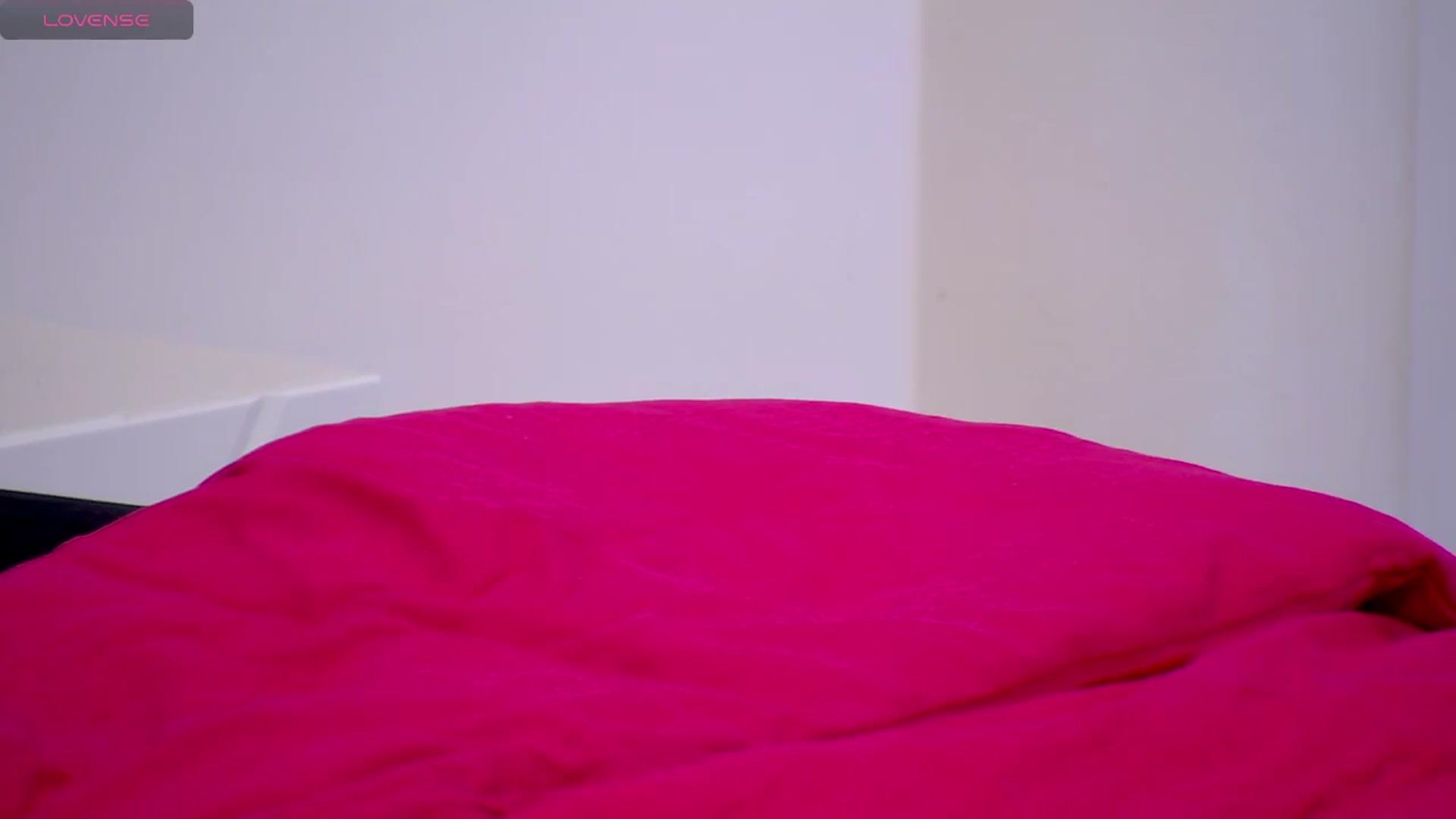 Gallery image thumbnail from Squirrel_MFC's myfreecams stream on, 12/20/2024, 13:27 image 7 of 20