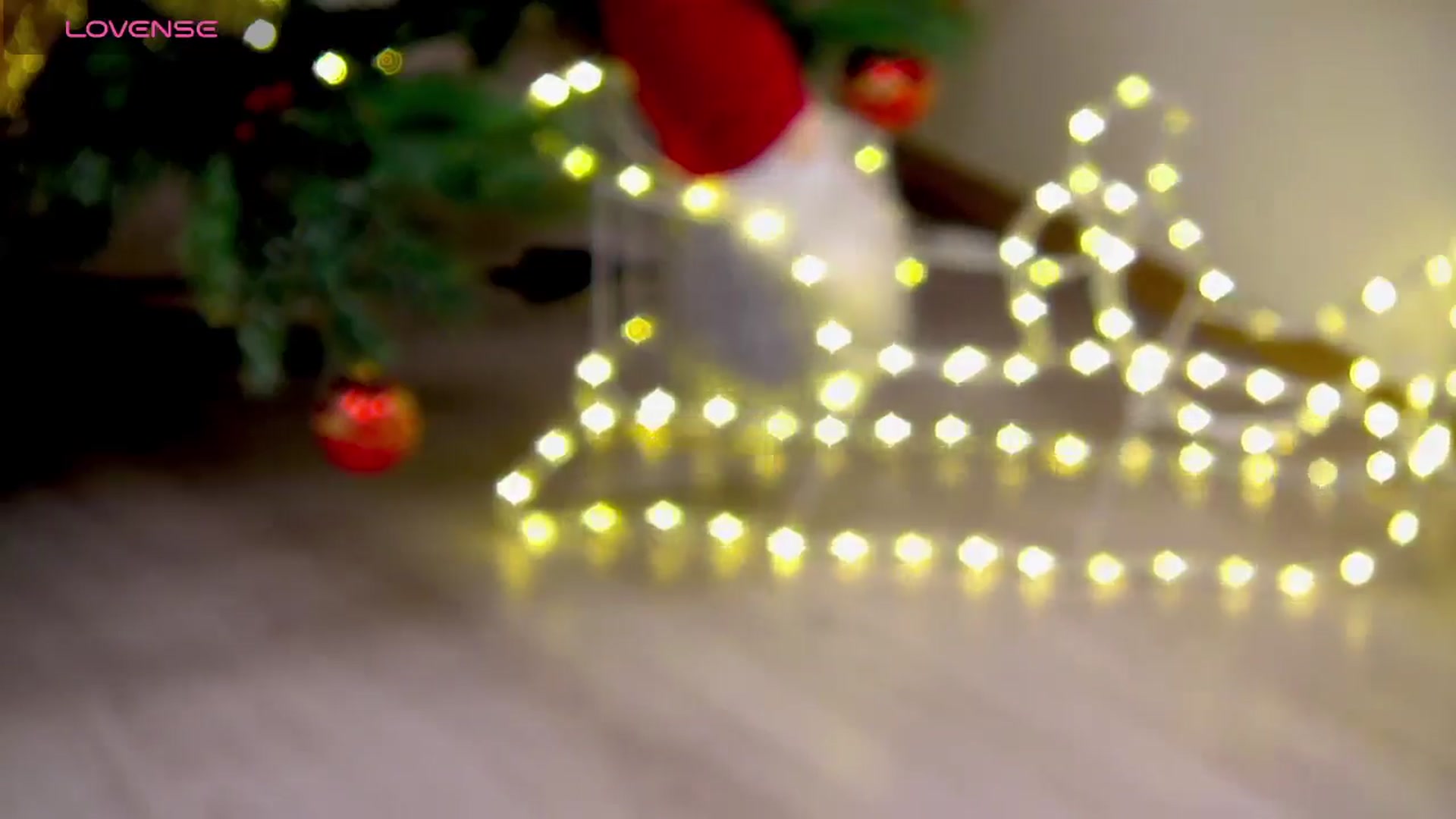 Gallery image thumbnail from Squirrel_MFC's myfreecams stream on, 12/27/2024, 24:04 image 17 of 20