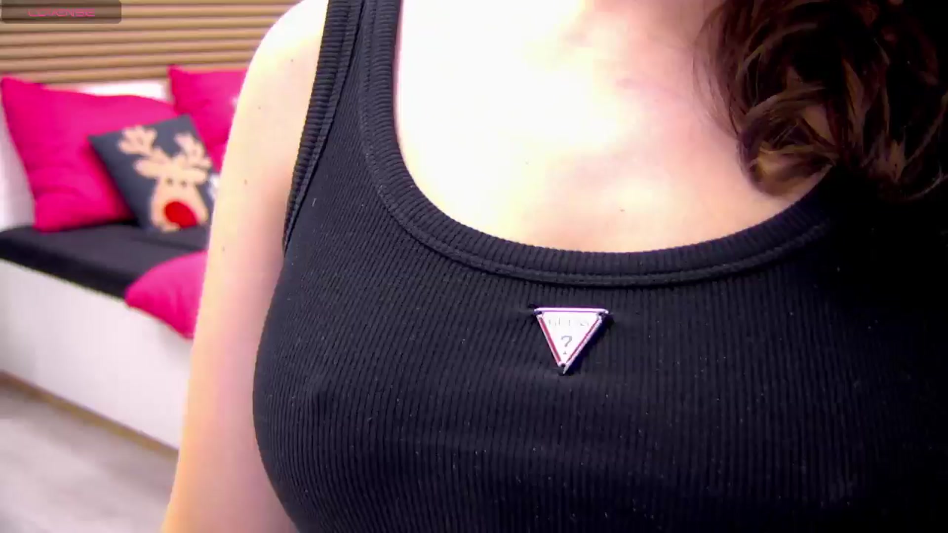 Gallery image thumbnail from Squirrel_MFC's myfreecams stream on, 03/26/2025, 21:53 image 17 of 20