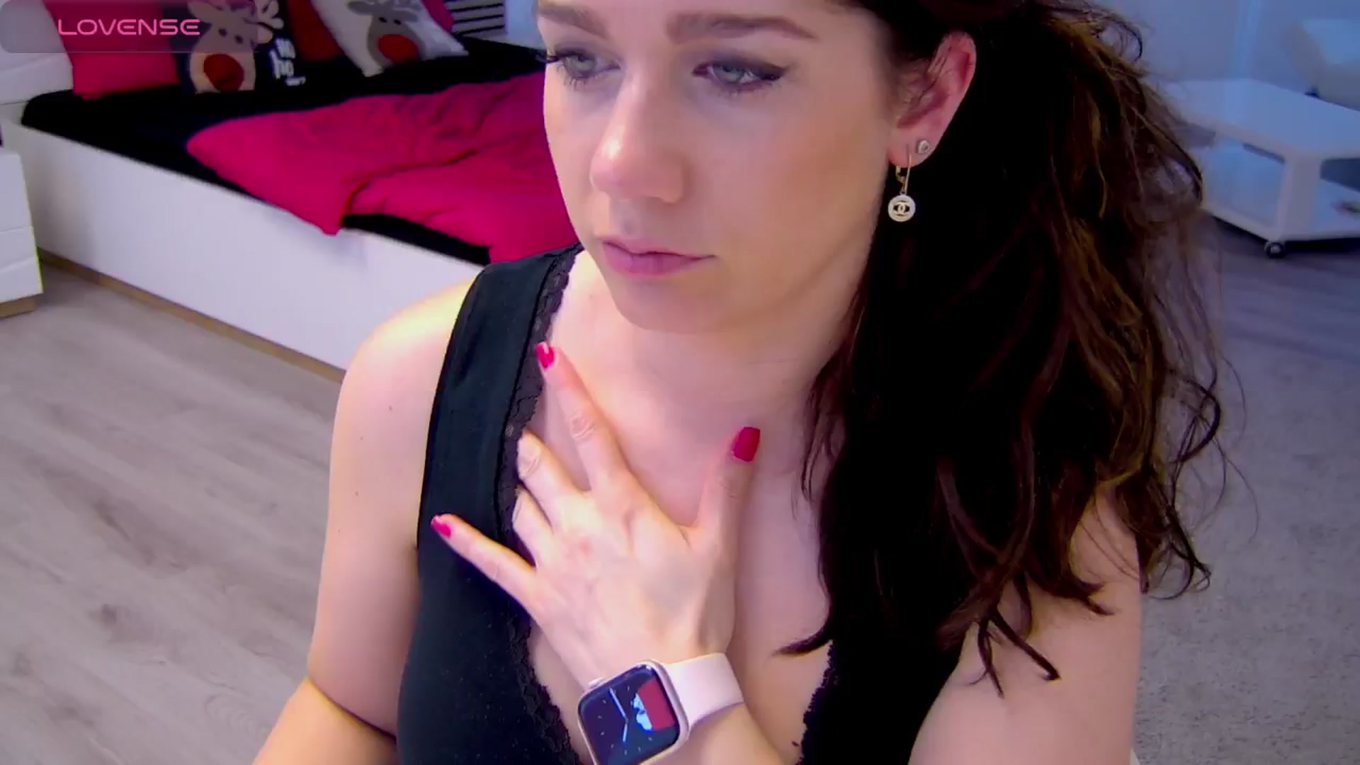 Gallery image thumbnail from Squirrel_MFC's myfreecams stream on, 04/13/2025, 08:54 image 1 of 20