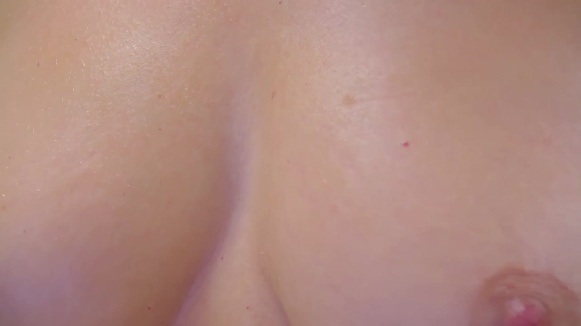 Gallery image thumbnail from Squirrel_MFC's myfreecams stream on, 07/30/2025, 01:43 image 6 of 20