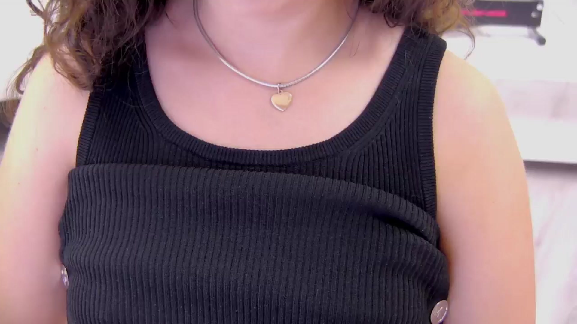 Gallery image thumbnail from Squirrel_MFC's myfreecams stream on, 08/17/2025, 22:49 image 10 of 20