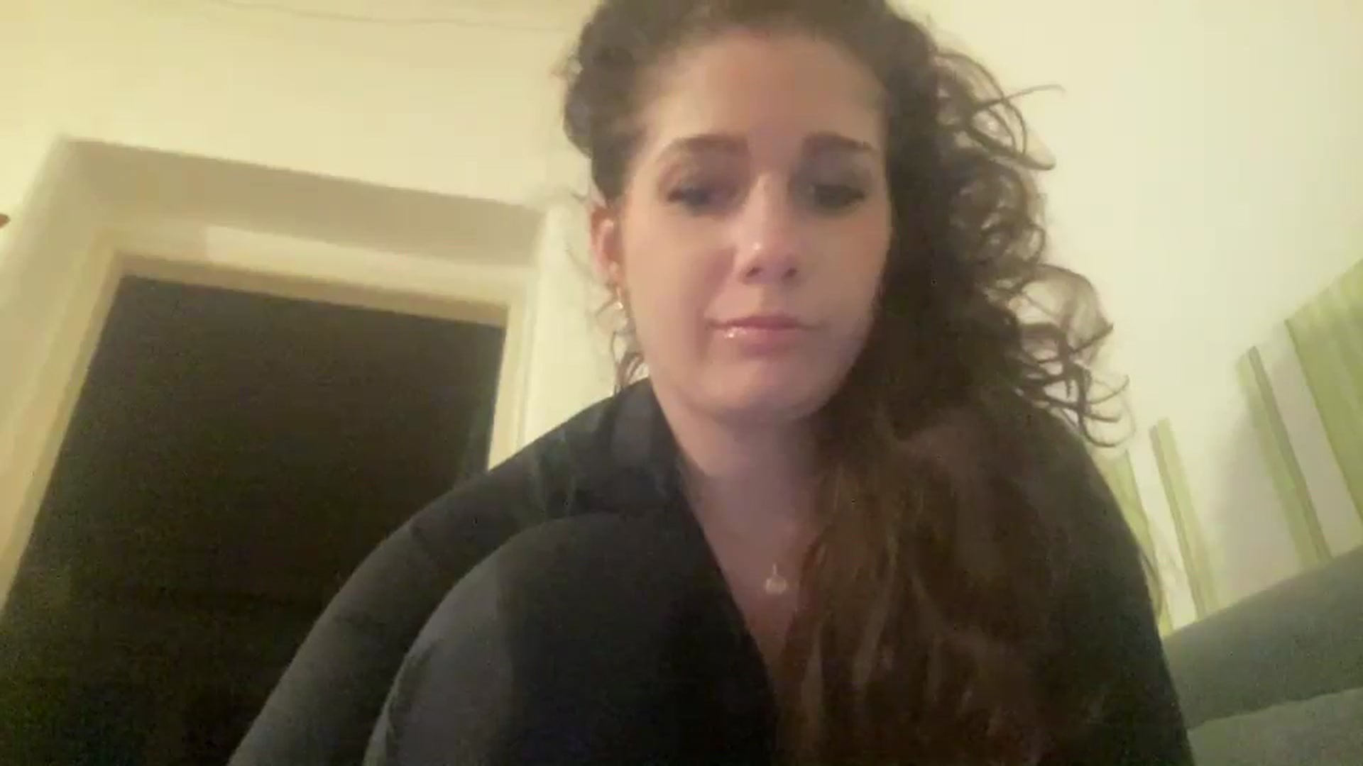 Gallery image thumbnail from Squirrel_MFC's myfreecams stream on, 08/30/2025, 18:18 image 4 of 20