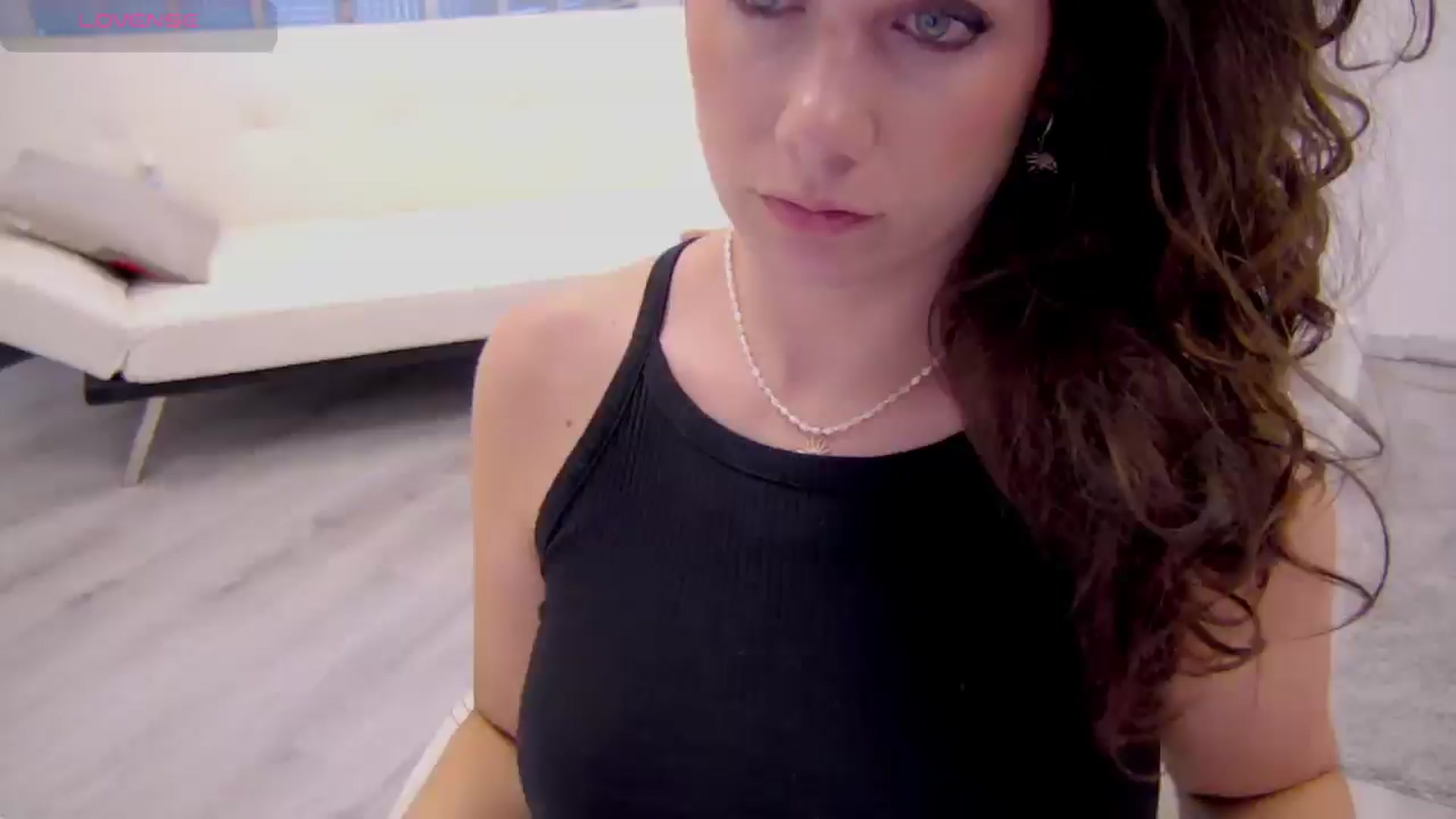 Gallery image thumbnail from Squirrel_MFC's myfreecams stream on, 10/01/2025, 09:15 image 9 of 20