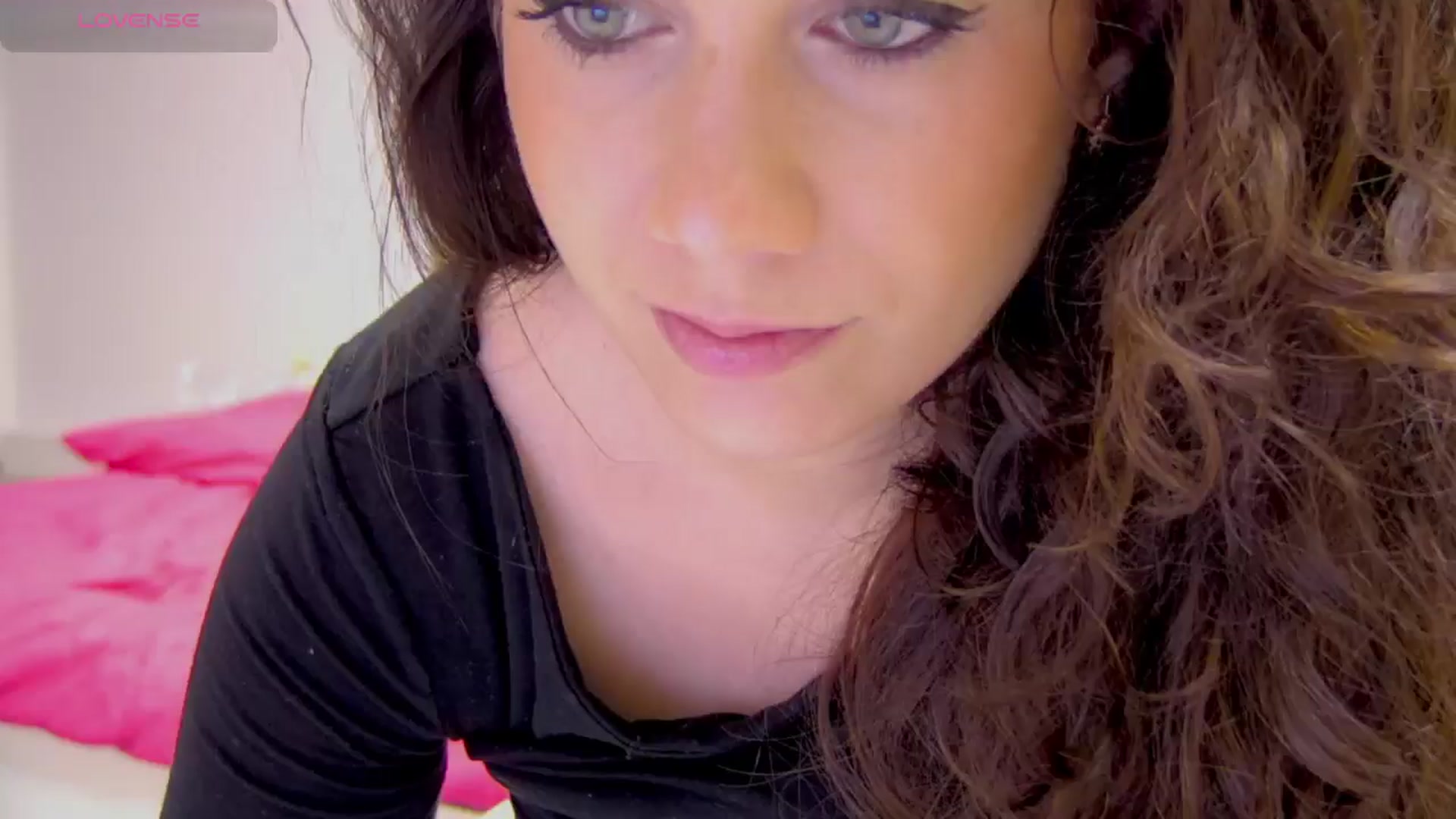 Gallery image thumbnail from Squirrel_MFC's myfreecams stream on, 02/01/2026, 20:33 image 13 of 20