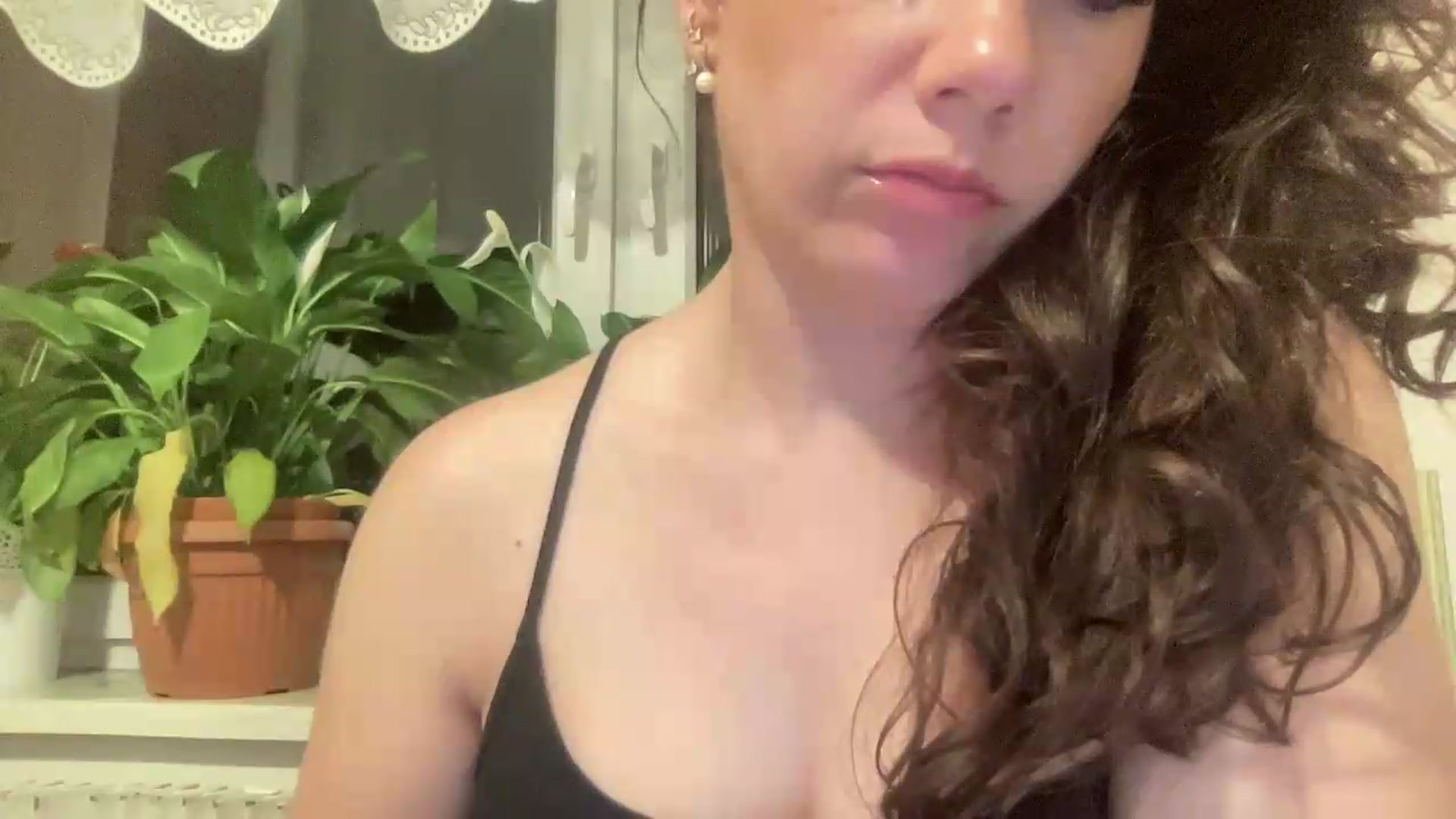 Gallery image thumbnail from Squirrel_MFC's myfreecams stream on, 06/07/2026, 23:26 image 3 of 20