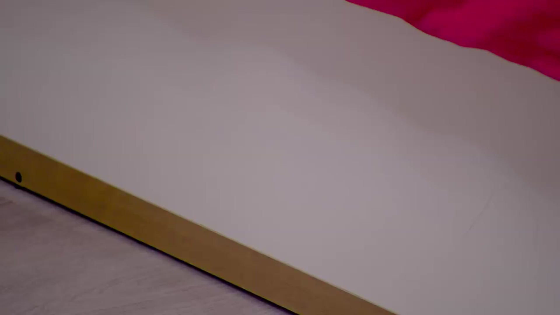 Gallery image thumbnail from Squirrel_MFC's myfreecams stream on, 06/19/2026, 23:14 image 17 of 20