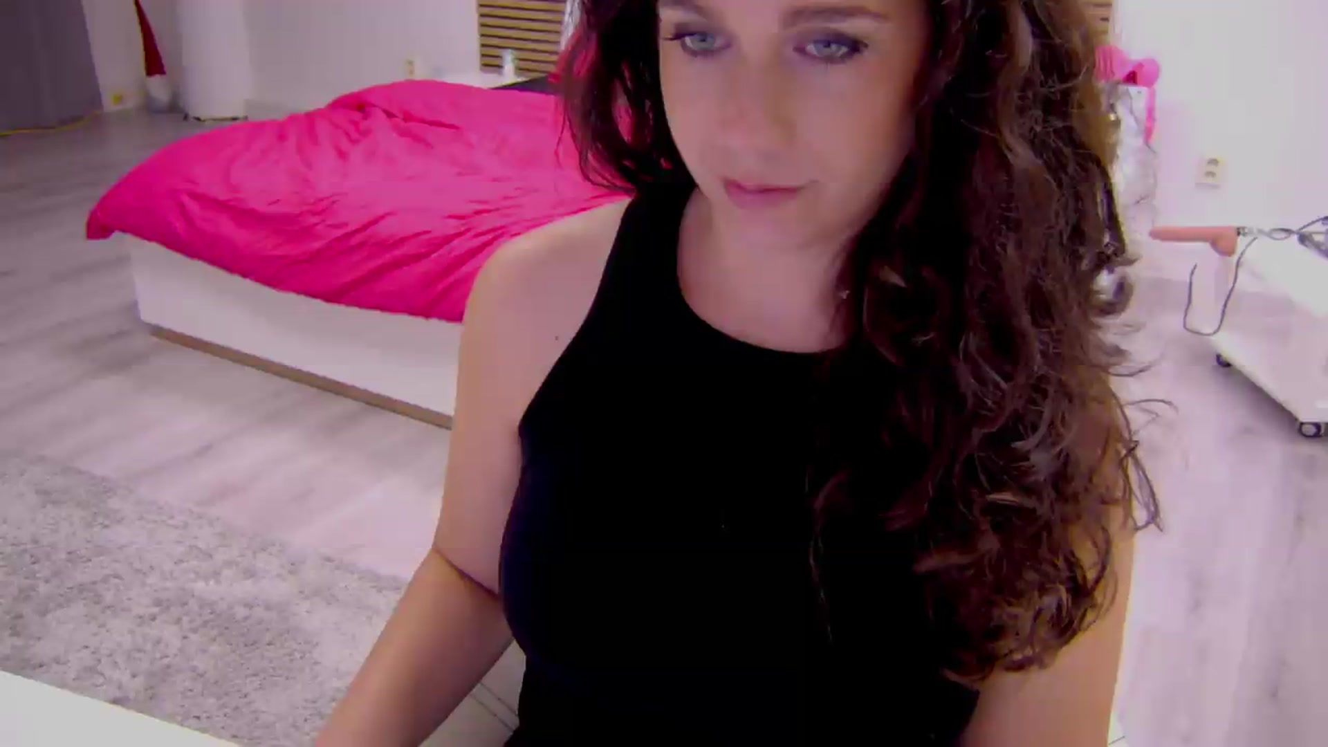 Gallery image thumbnail from Squirrel_MFC's myfreecams stream on, 06/23/2026, 23:14 image 13 of 20