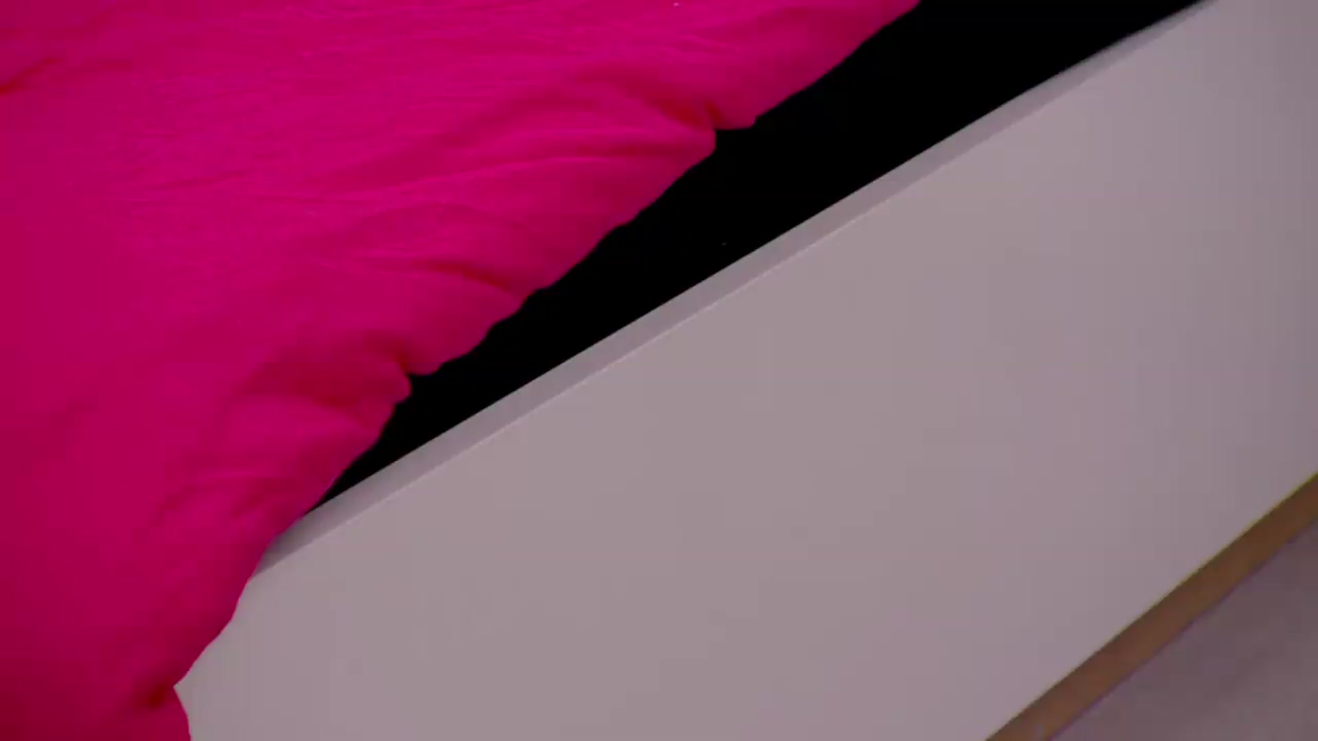 Gallery image thumbnail from Squirrel_MFC's myfreecams stream on, 07/05/2026, 23:53 image 8 of 20
