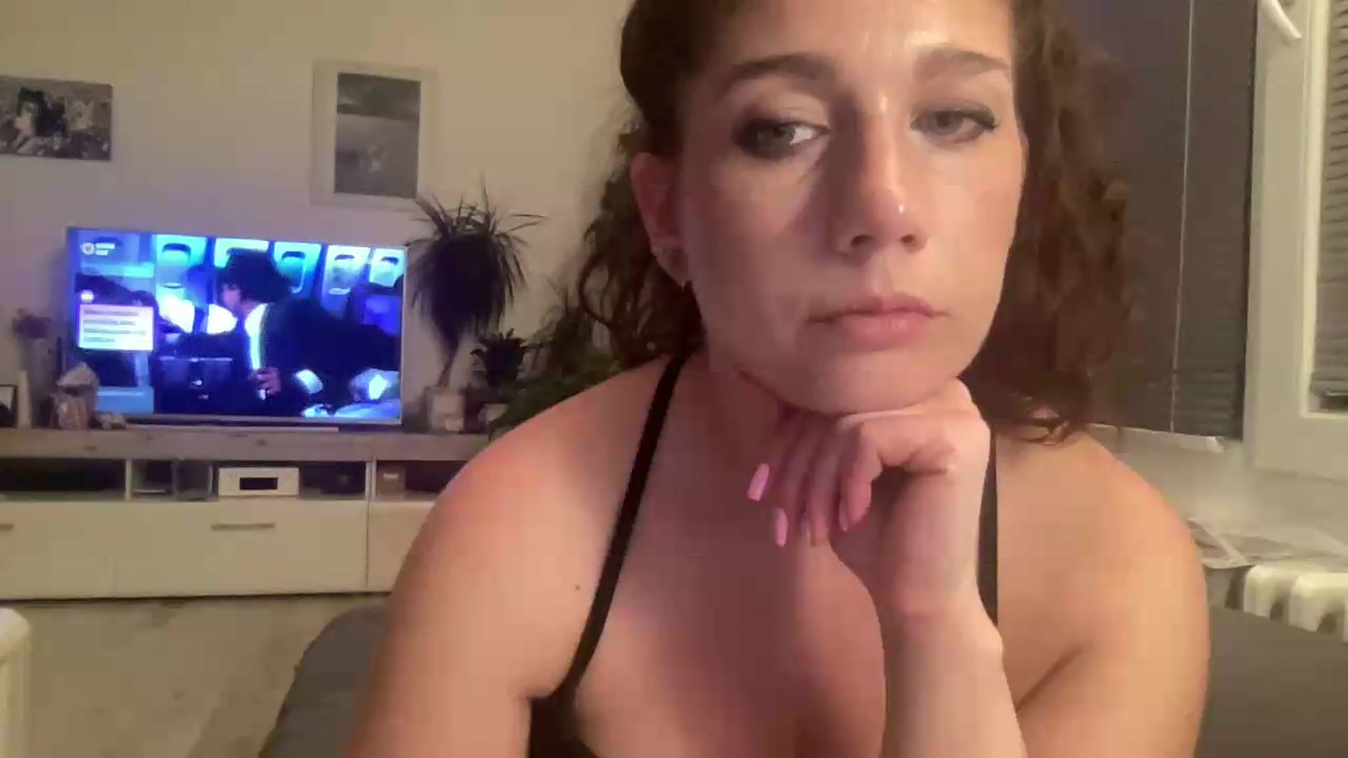 Gallery image thumbnail from Squirrel_MFC's myfreecams stream on, 07/18/2026, 22:39 image 20 of 20