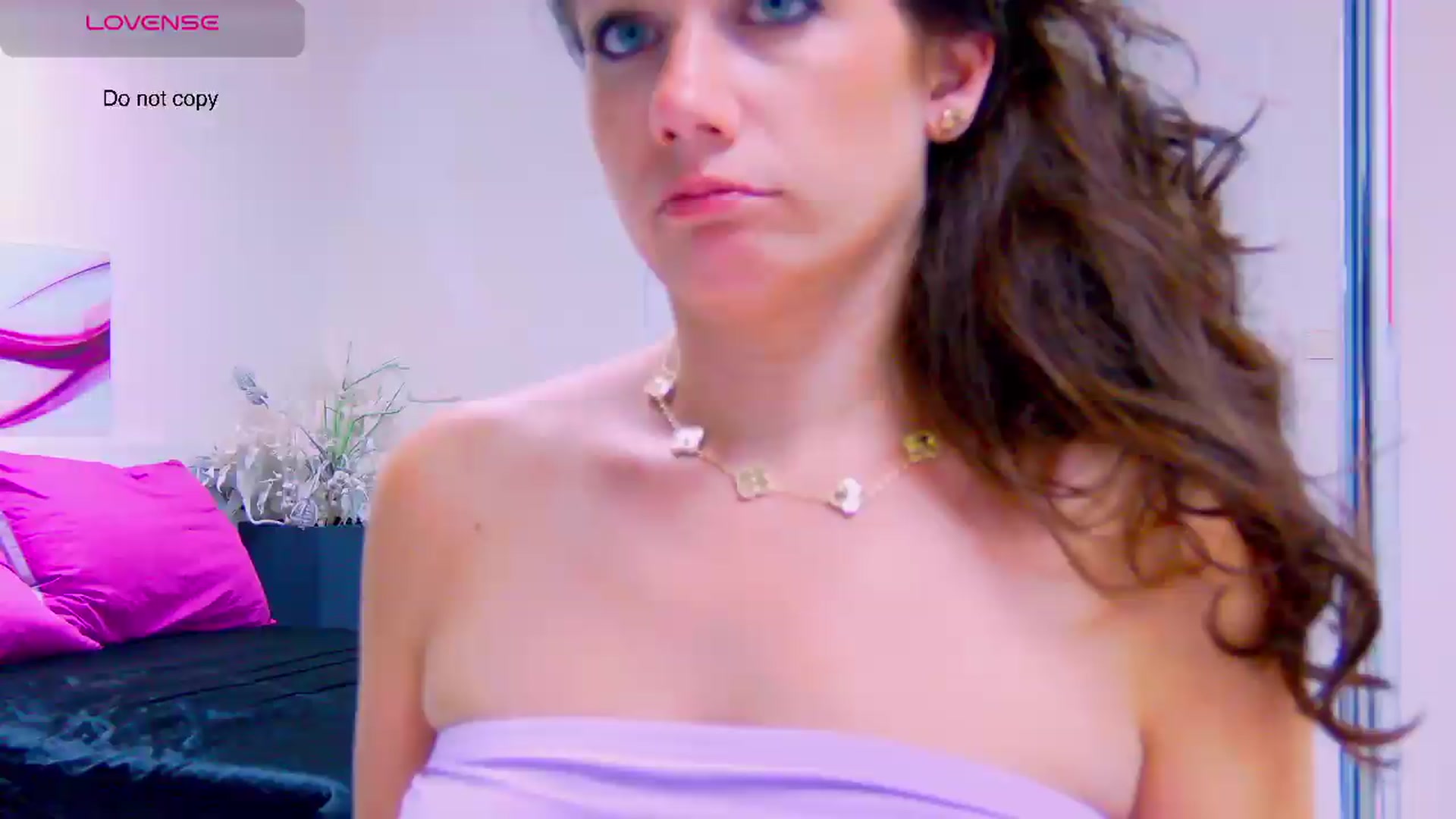 Gallery image thumbnail from Squirrel_MFC's myfreecams stream on, 07/31/2026, 24:57 image 9 of 20