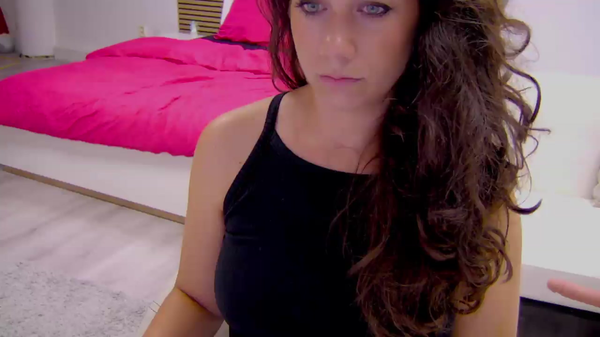 Gallery image thumbnail from Squirrel_MFC's myfreecams stream on, 08/24/2026, 01:12 image 13 of 20